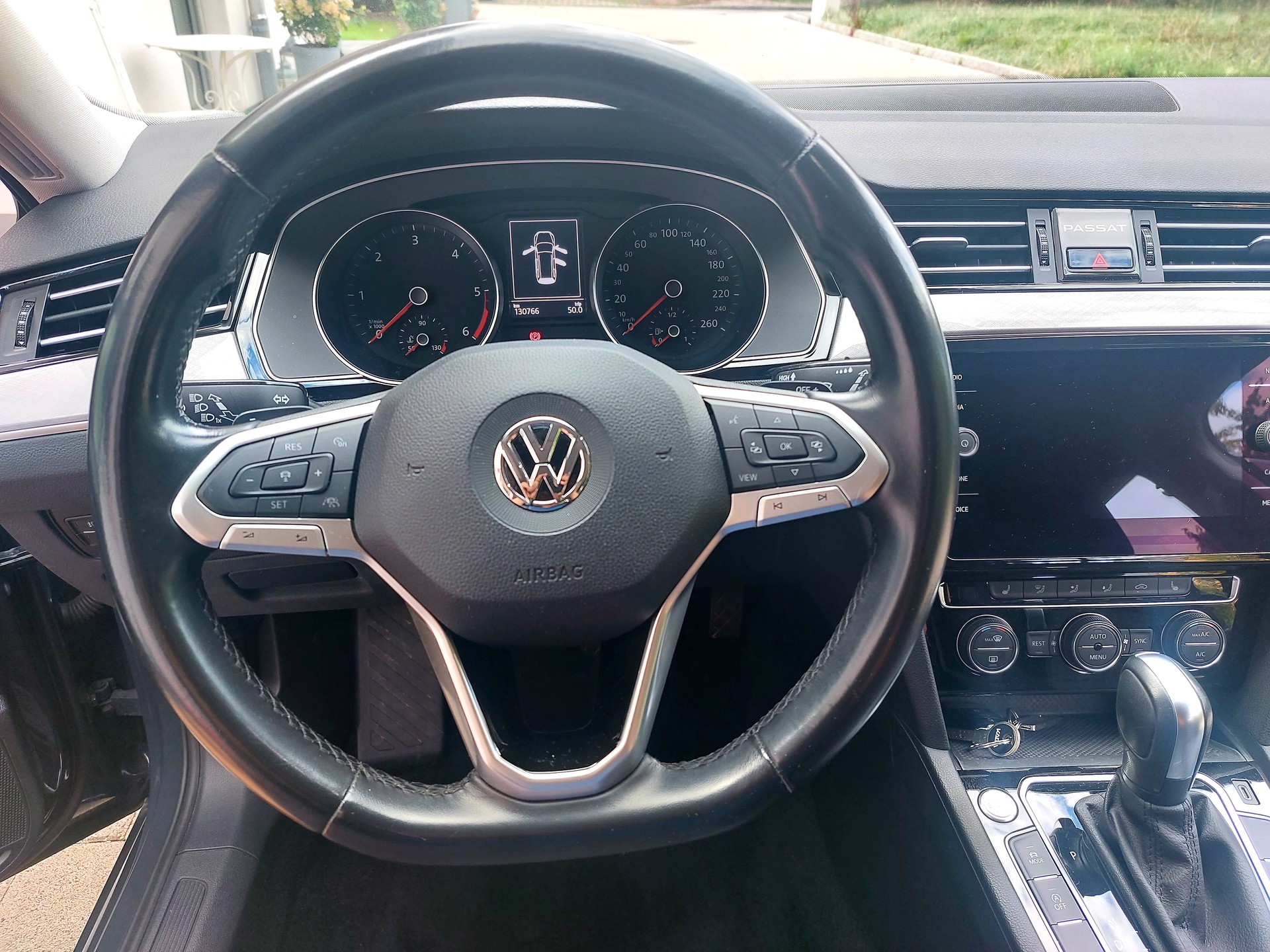 VW 2.0 TDI 150 Business DSG-image-5