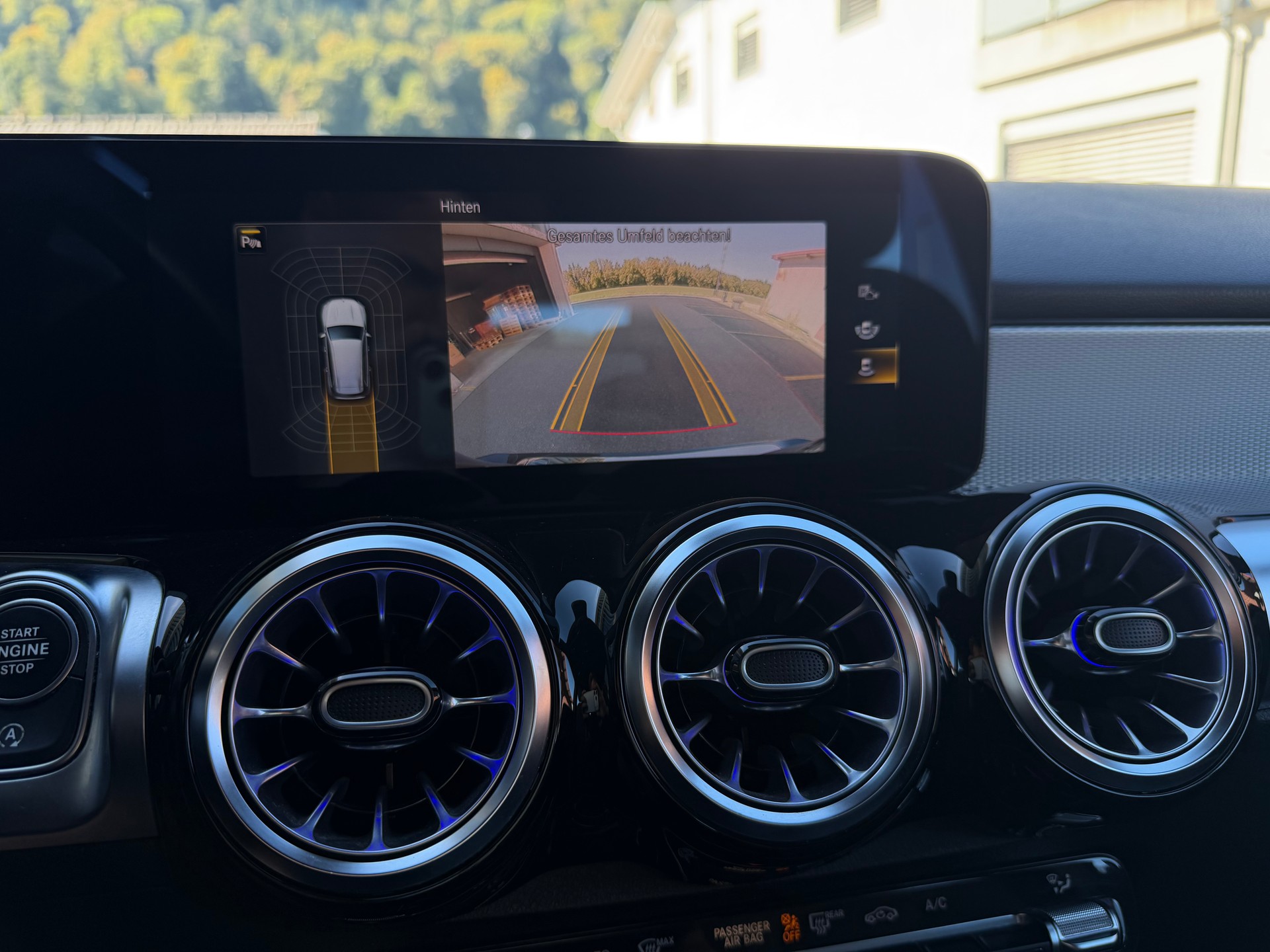 MERCEDES-BENZ GLB 220 d Style 8G-Tronic-image-23