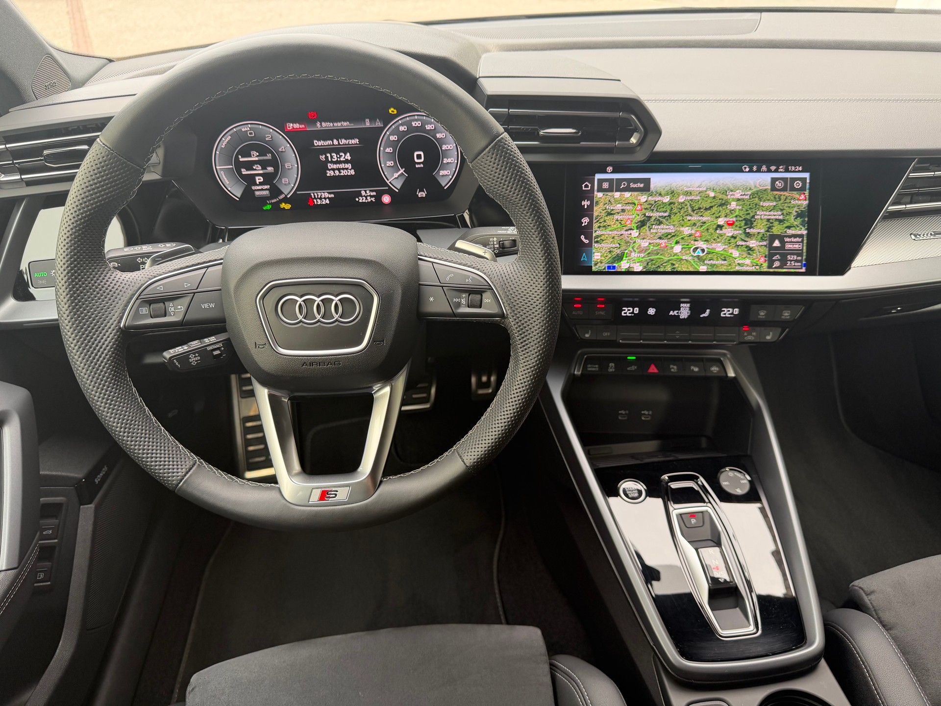 AUDI A3 Sportback 45 TFSI e S line Attraction S-tronic-image-19