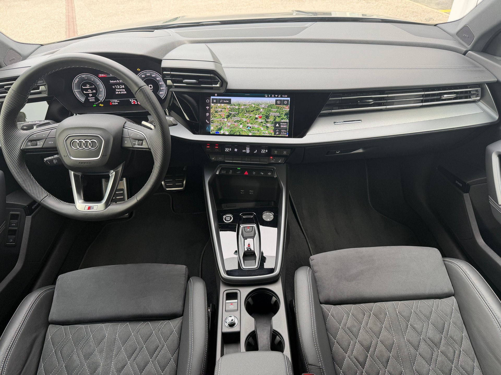 AUDI A3 Sportback 45 TFSI e S line Attraction S-tronic-image-18