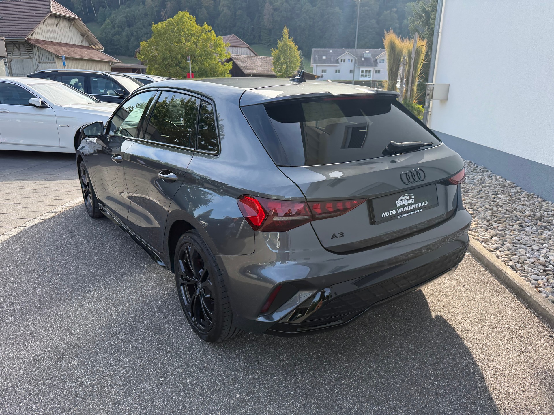 AUDI A3 Sportback 45 TFSI e S line Attraction S-tronic-image-13