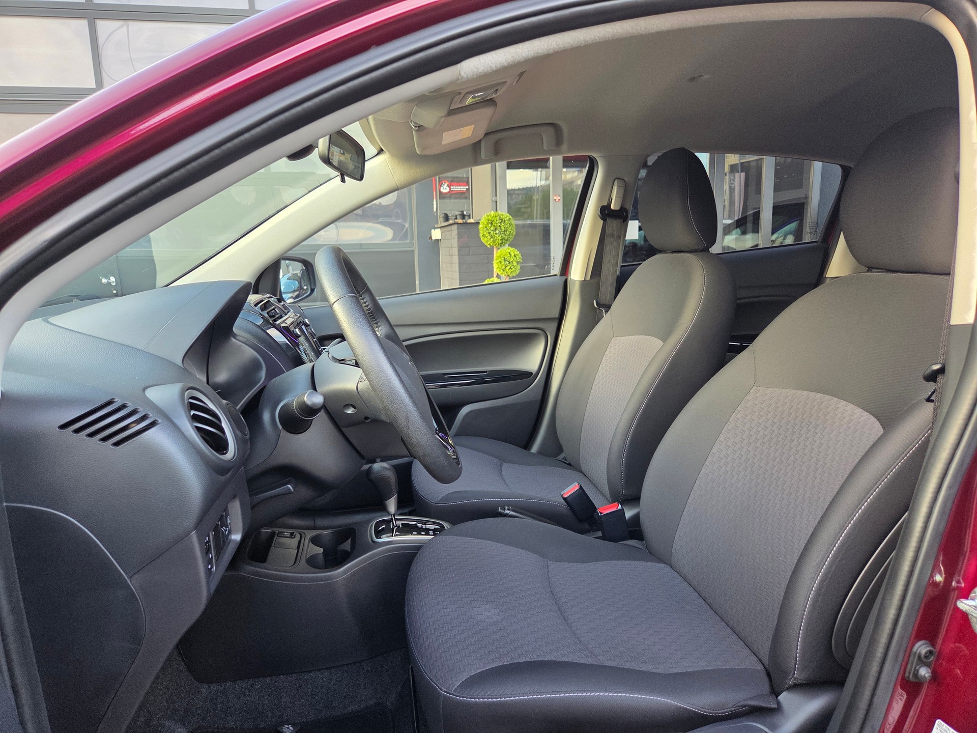 MITSUBISHI Space Star 1.2 Style CVT-image-10