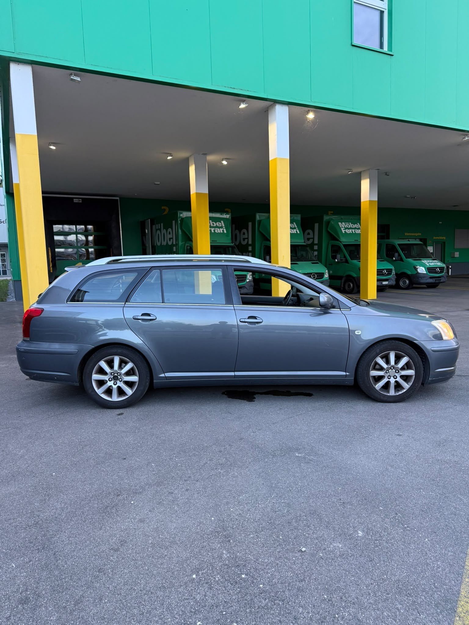 TOYOTA Avensis 2.4 D4 VVT-i Linea Sol Sportswagon T-Step5-image-7