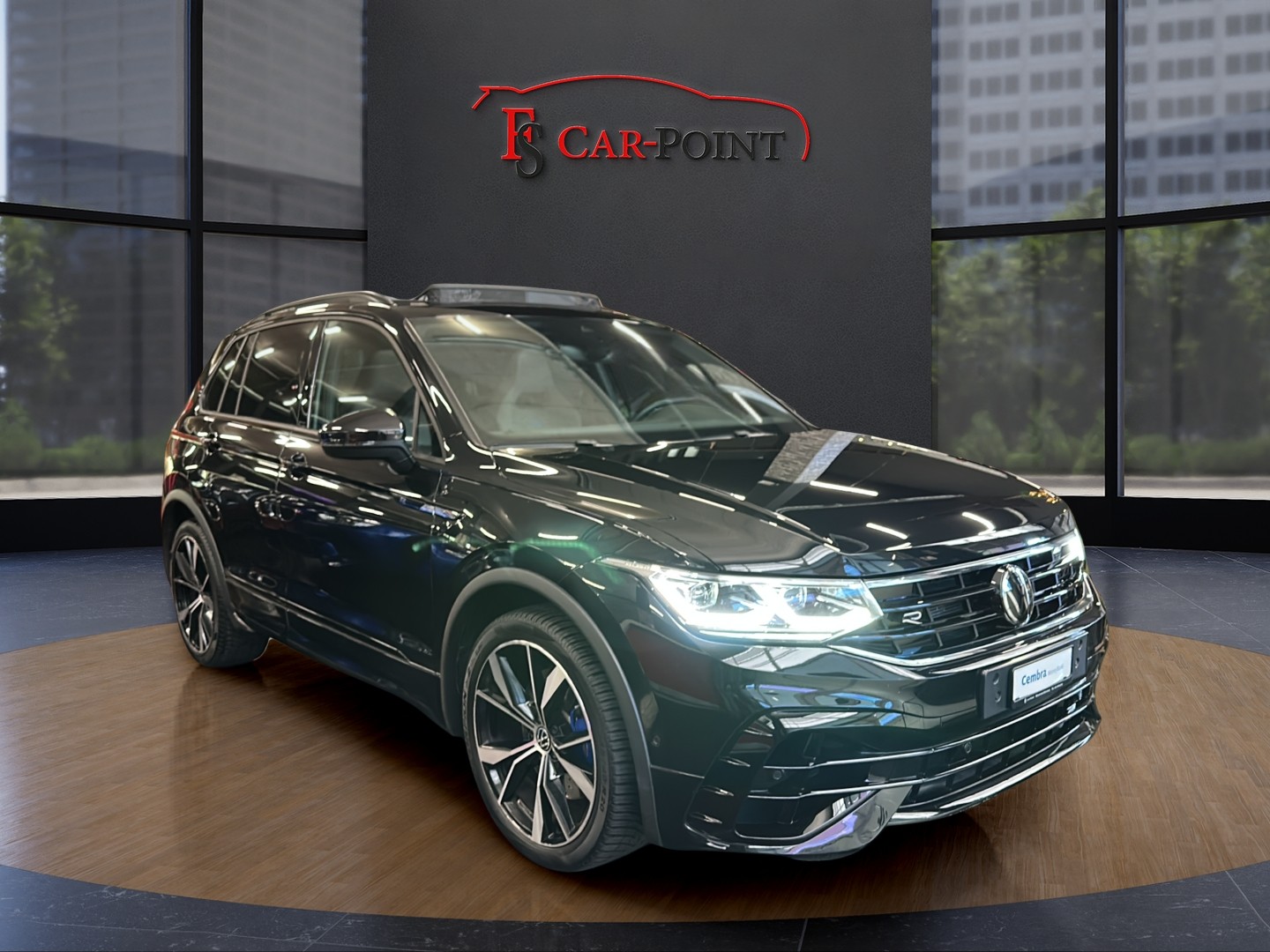 VW Tiguan 2.0TSI R 4Motion DSG-image-6