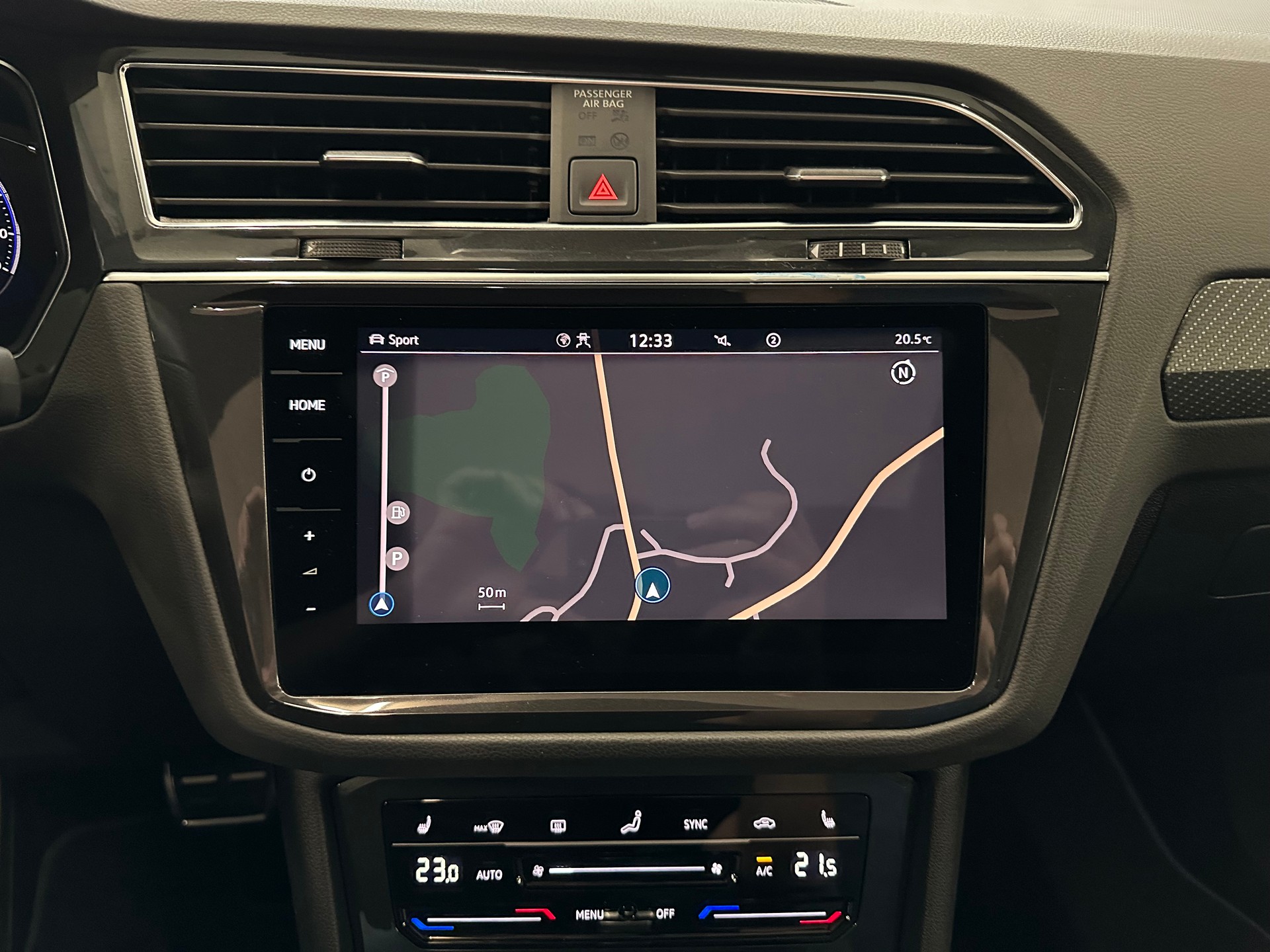 VW Tiguan 2.0TSI R 4Motion DSG-image-17