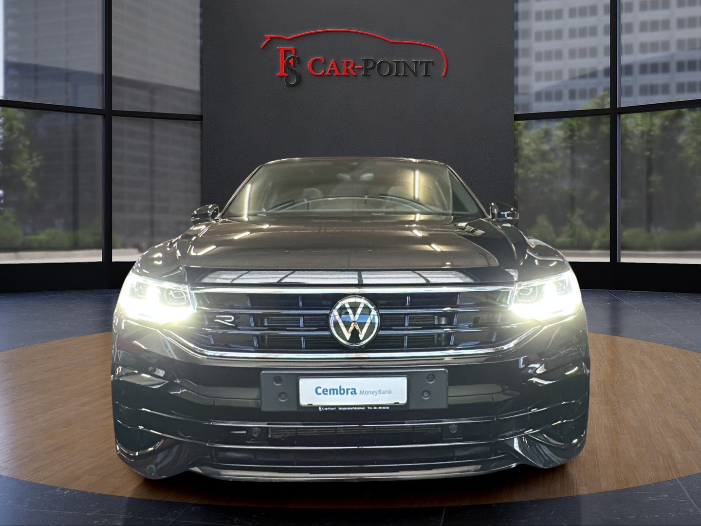 VW Tiguan 2.0TSI R 4Motion DSG-image-5
