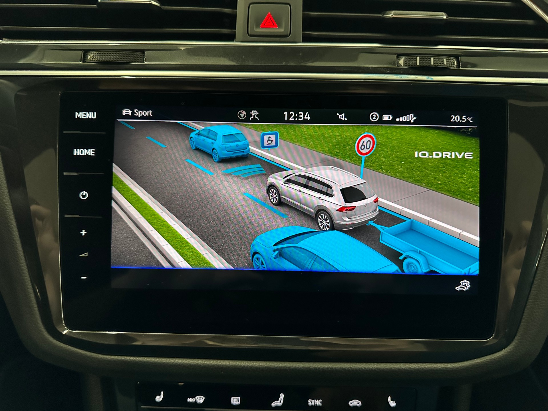 VW Tiguan 2.0TSI R 4Motion DSG-image-22
