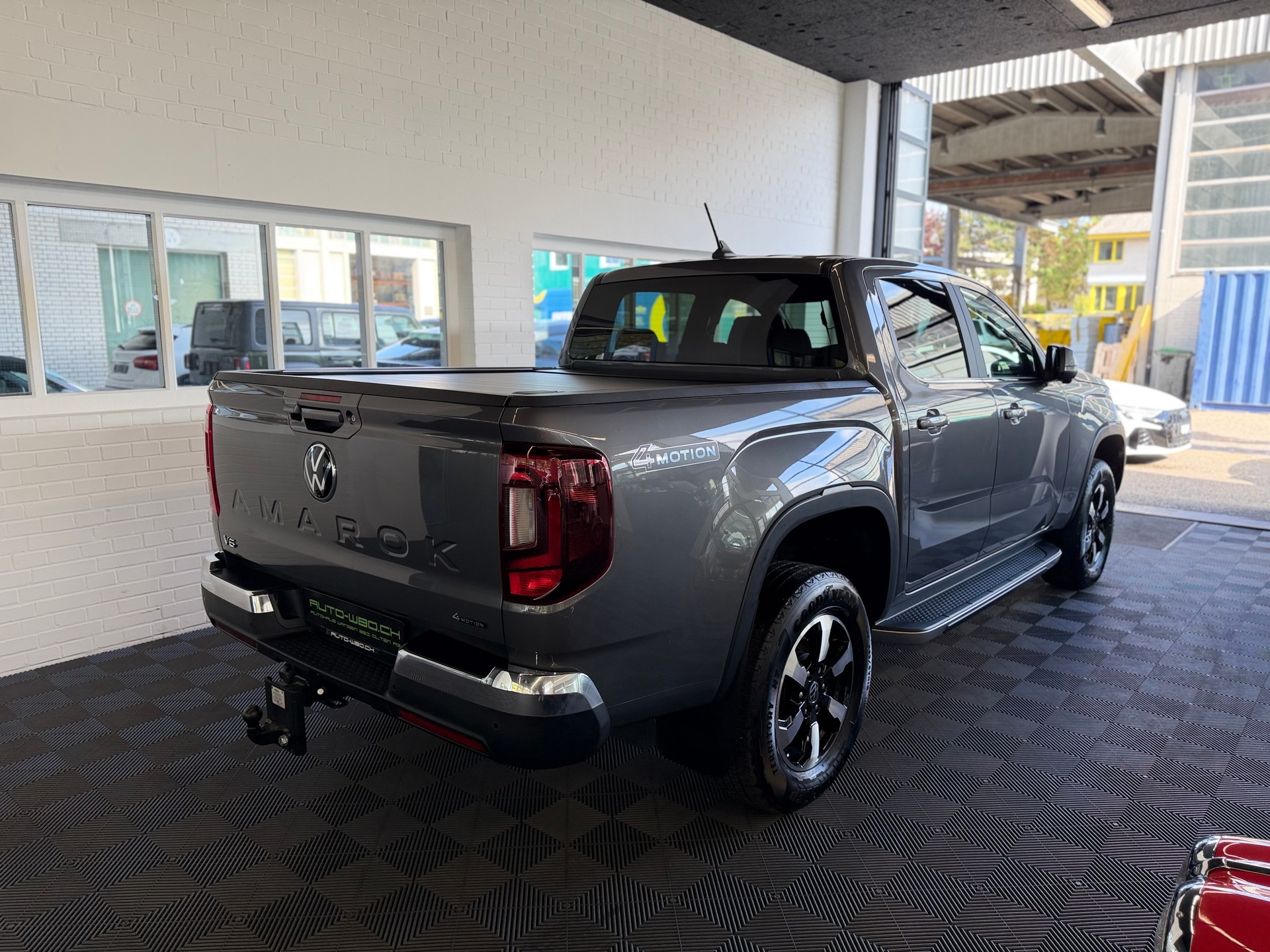 VW Amarok 3.0TDI Style 240 PS 4X4 ( AHK 3500 KG )-image-2