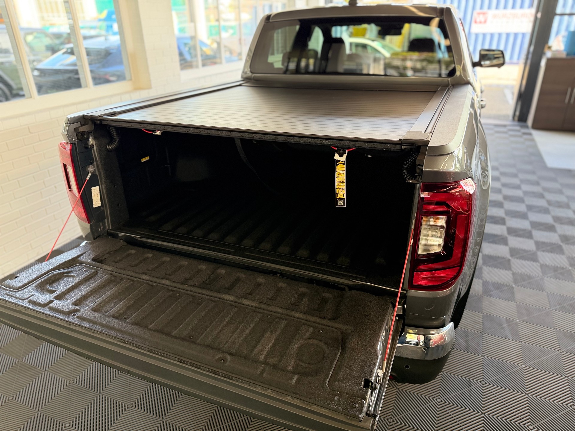VW Amarok 3.0TDI Style 240 PS 4X4 ( AHK 3500 KG )-image-16