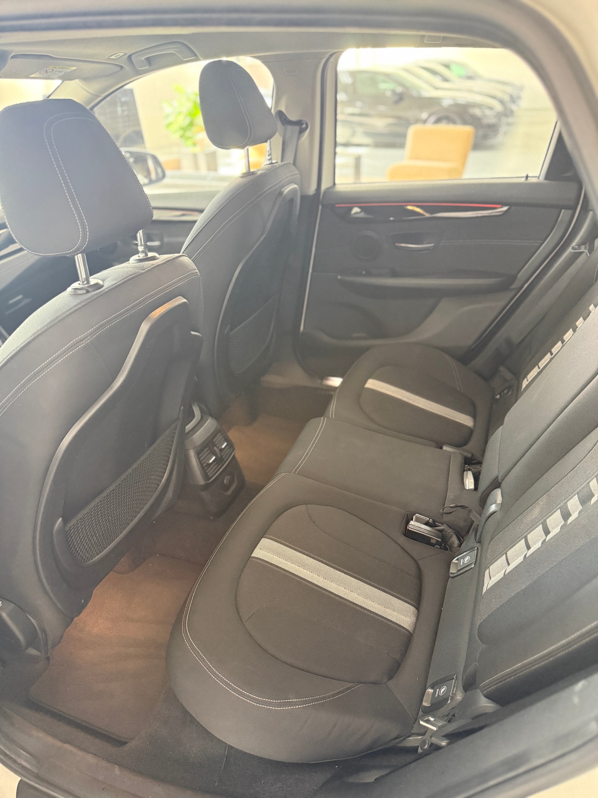 BMW 218d Active Tourer Steptronic-image-11