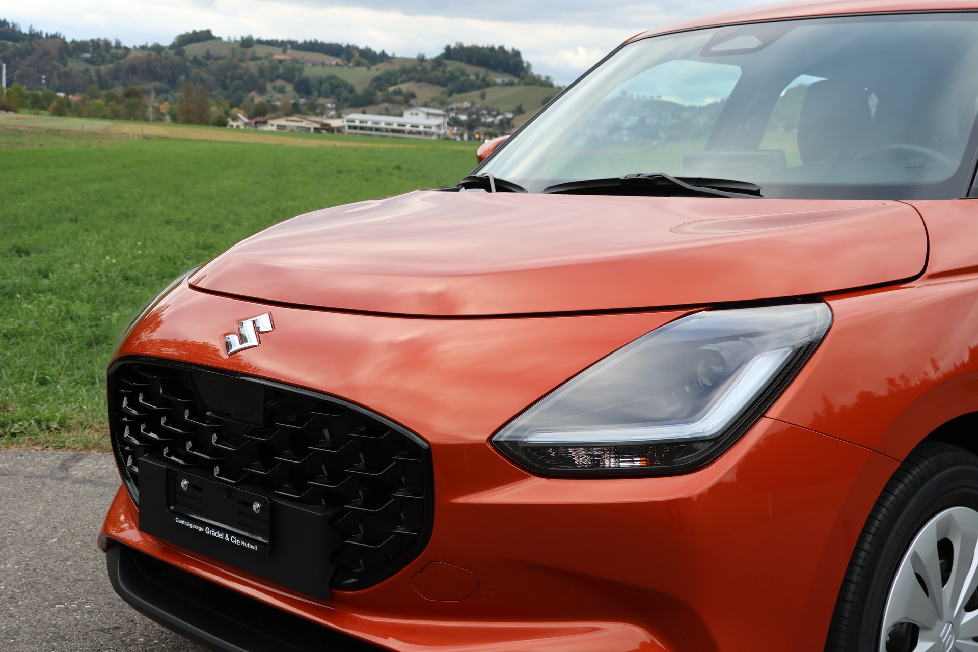 SUZUKI Swift 1.2 Unico Hybrid-image-13