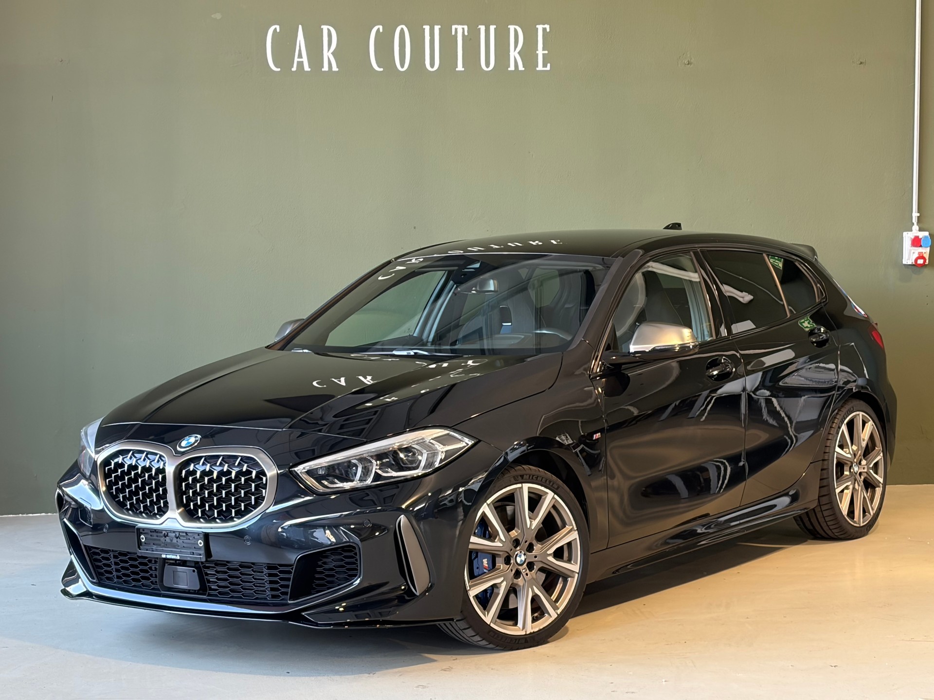 BMW M135i xDrive Steptronic *CH-Fahrzeug*Abstandsregeltempomat*19Zoll*Ab MFK*-image-1