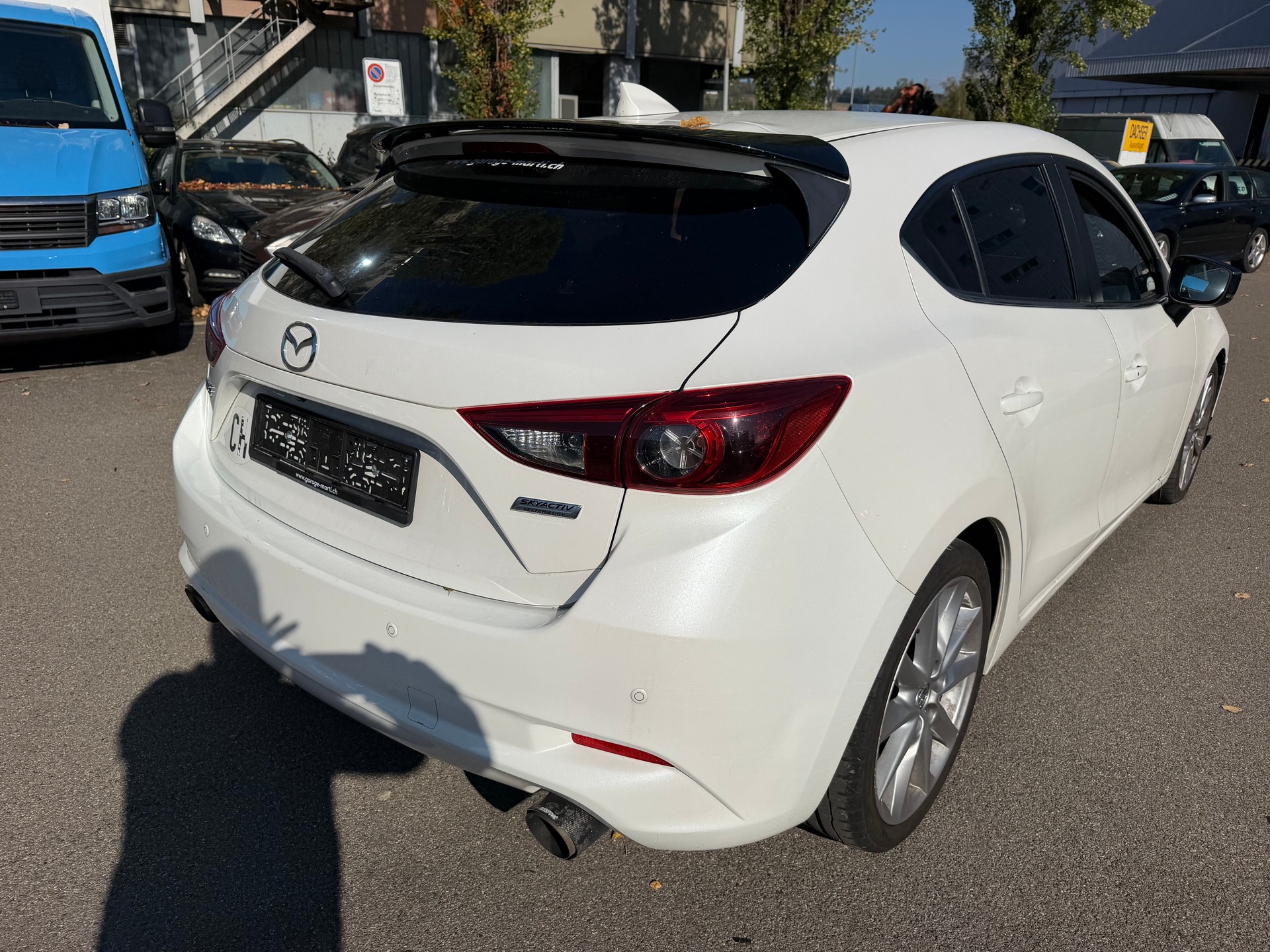 MAZDA 3 SKYACTIV-D 150 Revolution Automat-image-7