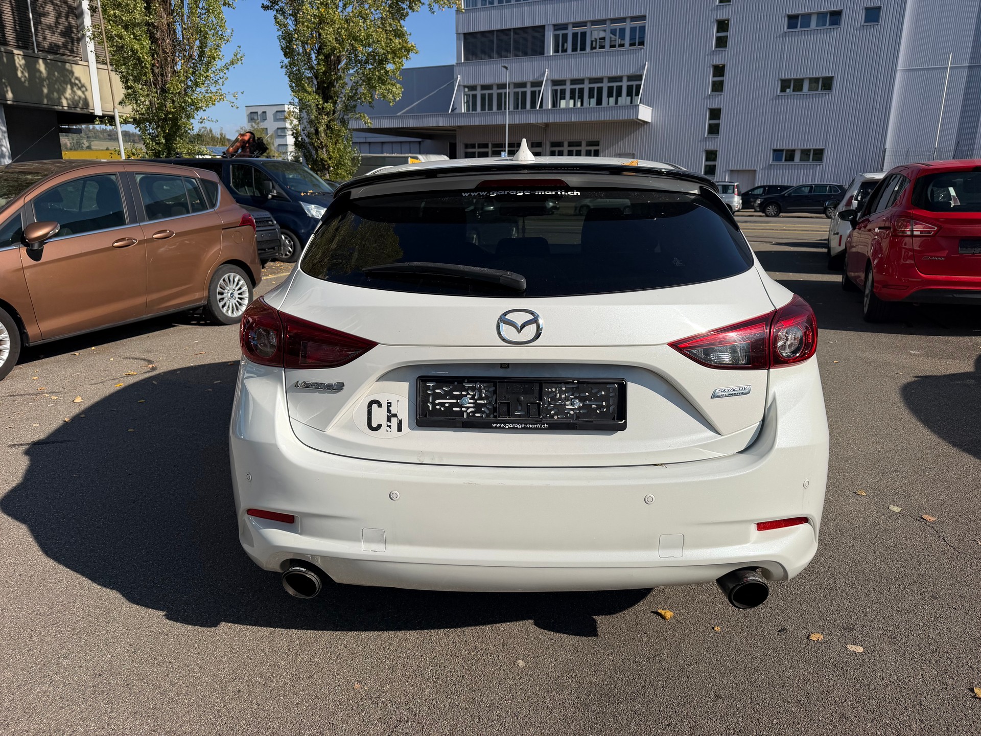 MAZDA 3 SKYACTIV-D 150 Revolution Automat-image-6