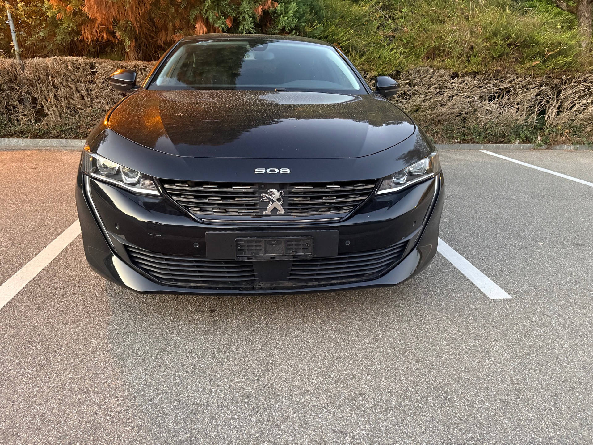 PEUGEOT 1.5 BlueHDi Allure-image-0