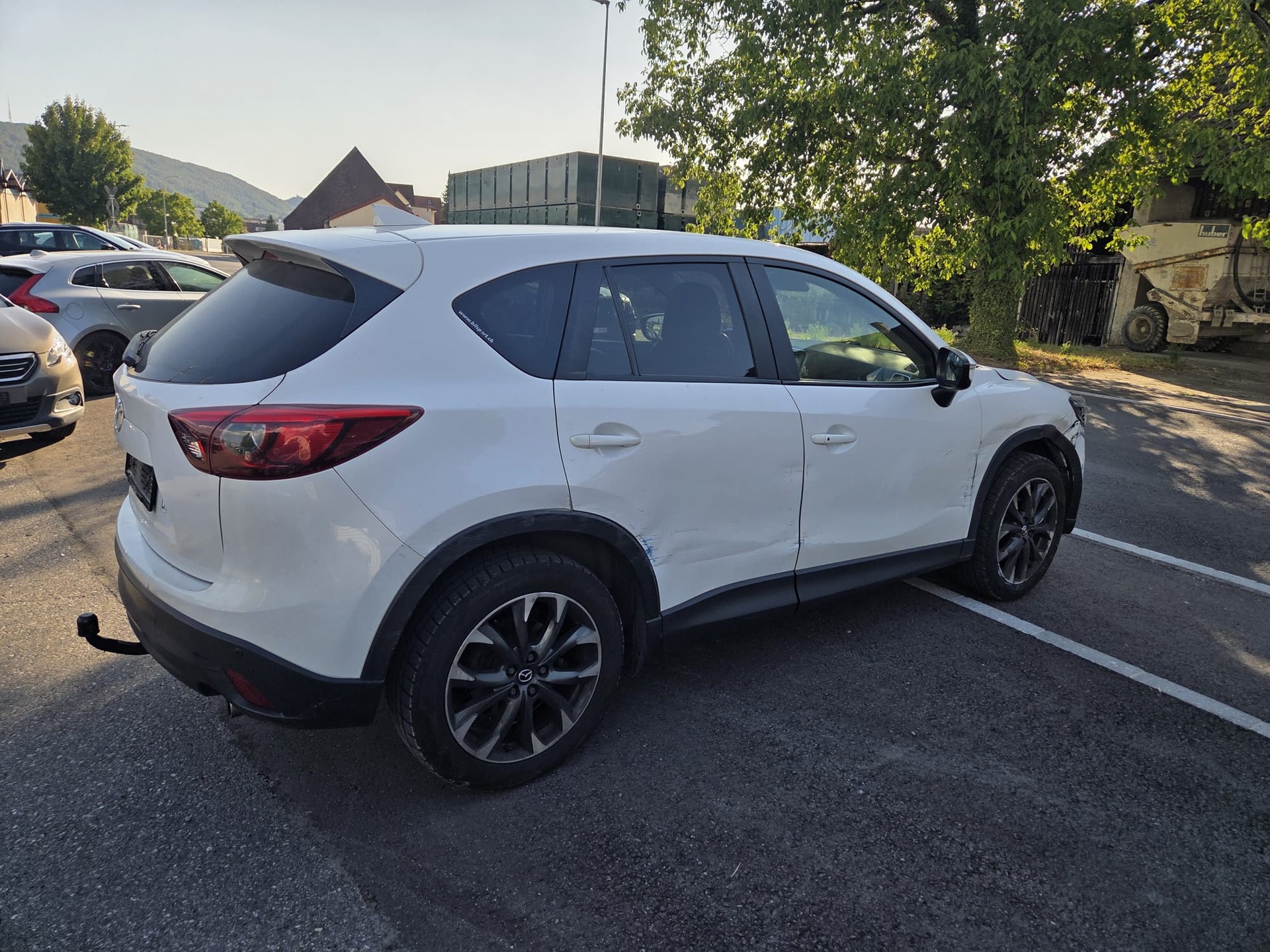 MAZDA CX-5 2.2 D HP Revolution AWD Automatic-image-4