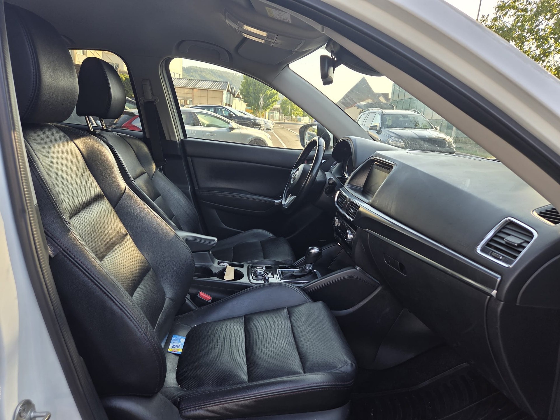 MAZDA CX-5 2.2 D HP Revolution AWD Automatic-image-10