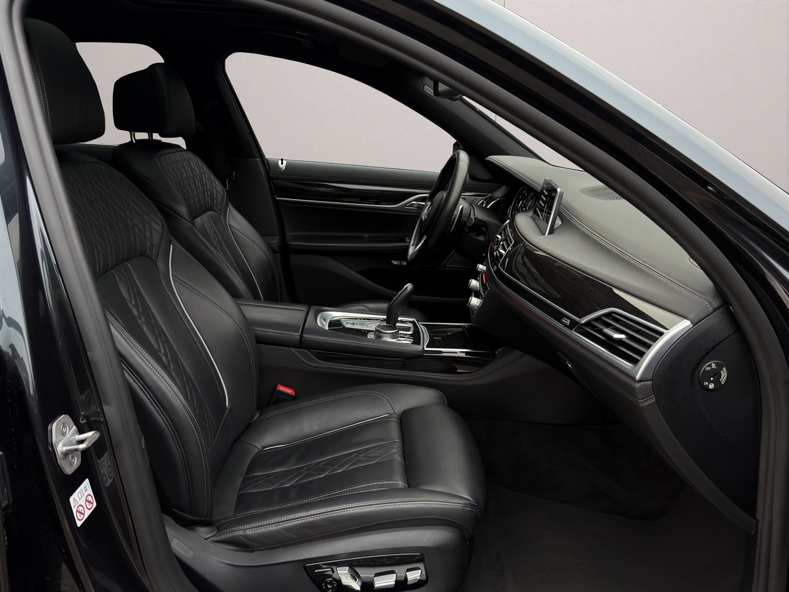BMW 730d xDrive Steptronic-image-9