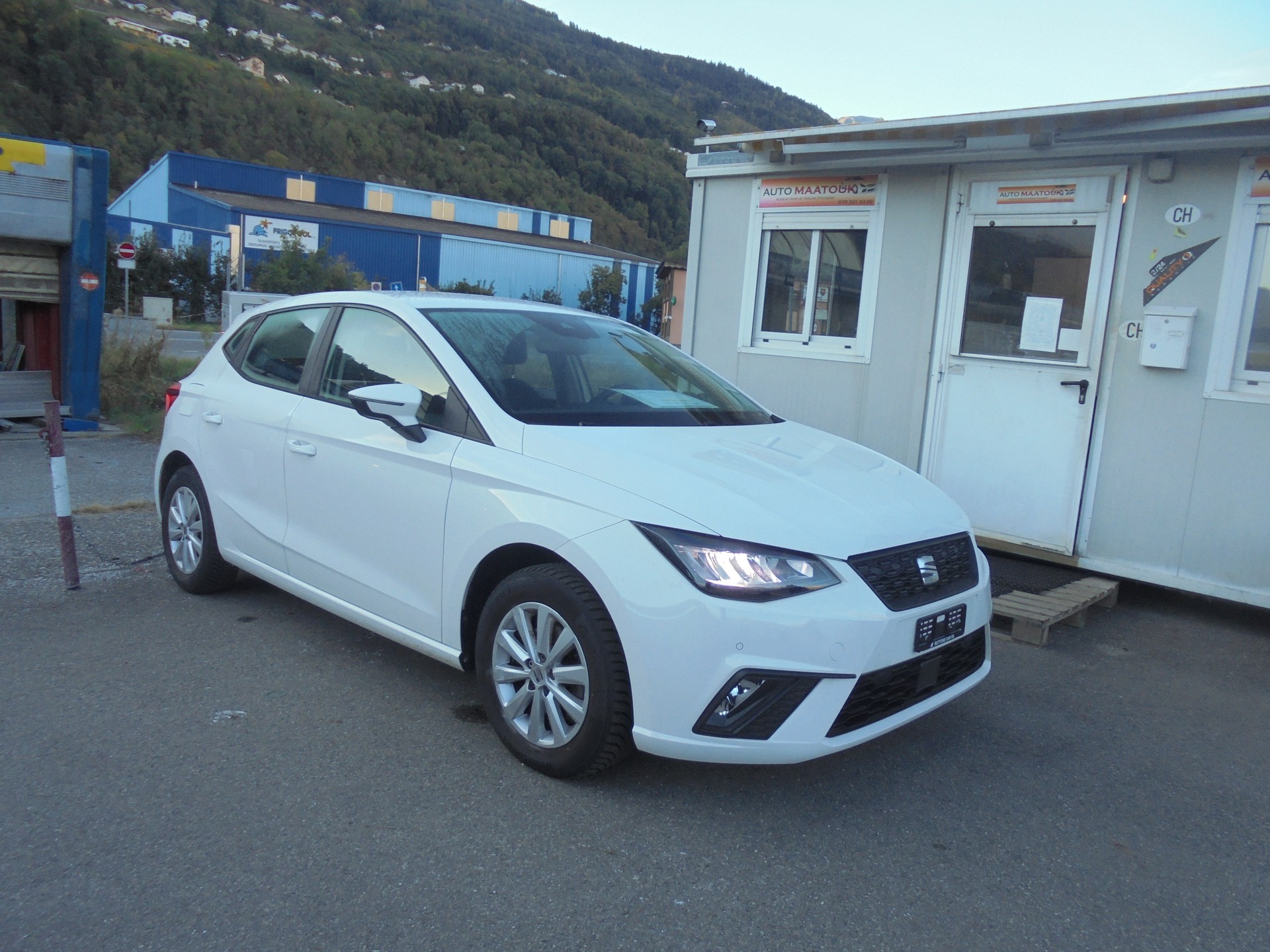 SEAT Ibiza 1.0 EcoTSI Style DSG-image-2