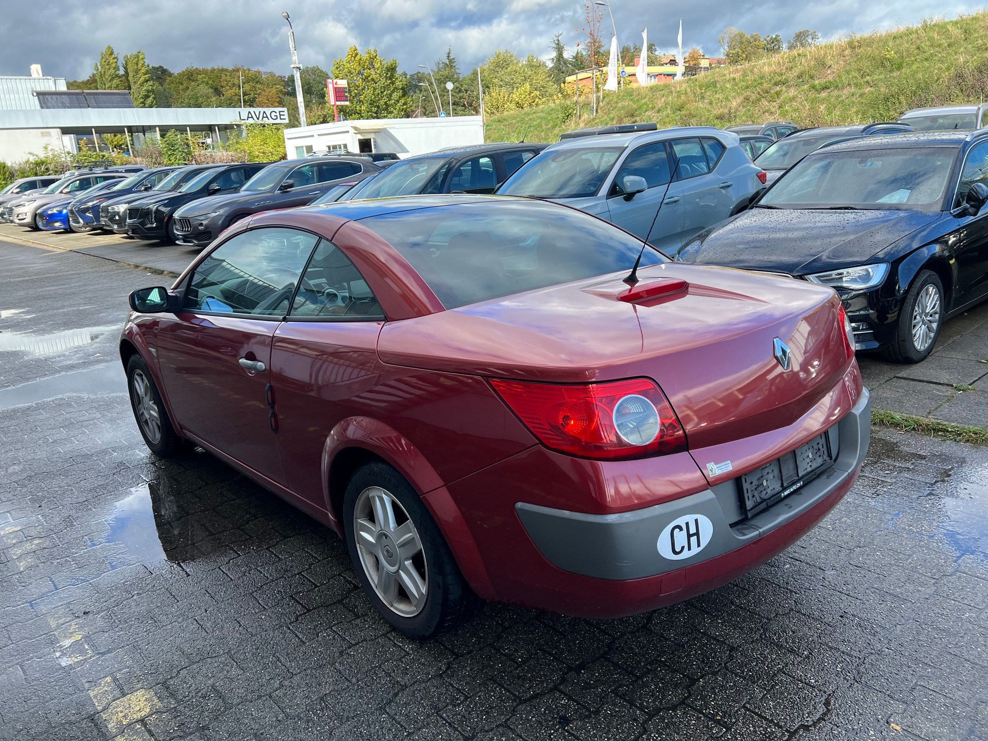 RENAULT Mégane C-C 2.0 16V Dynamique Confort-image-7