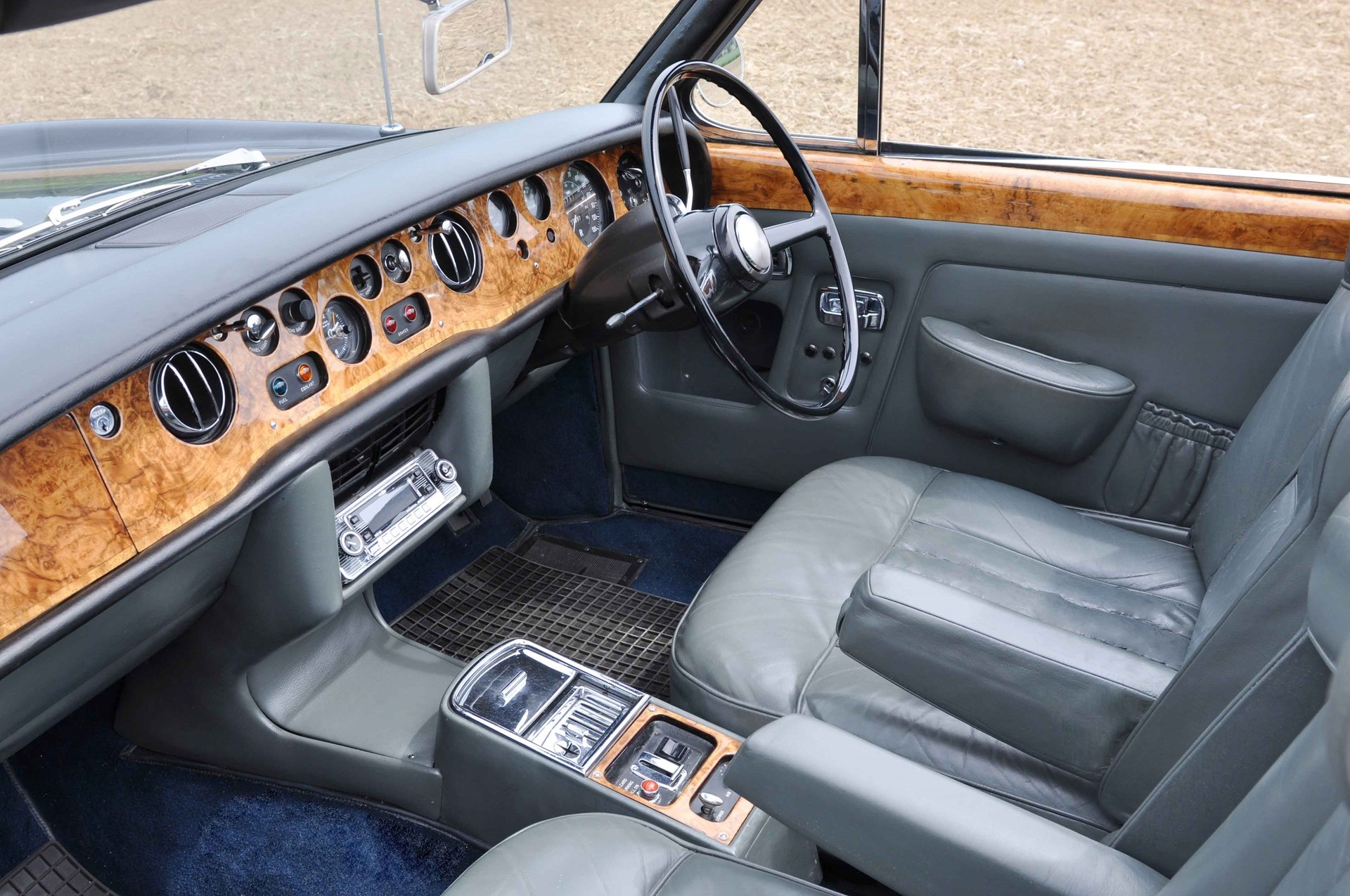 ROLLS-ROYCE CORNICHE DHC, Eintausch und Leasing möglich-image-10