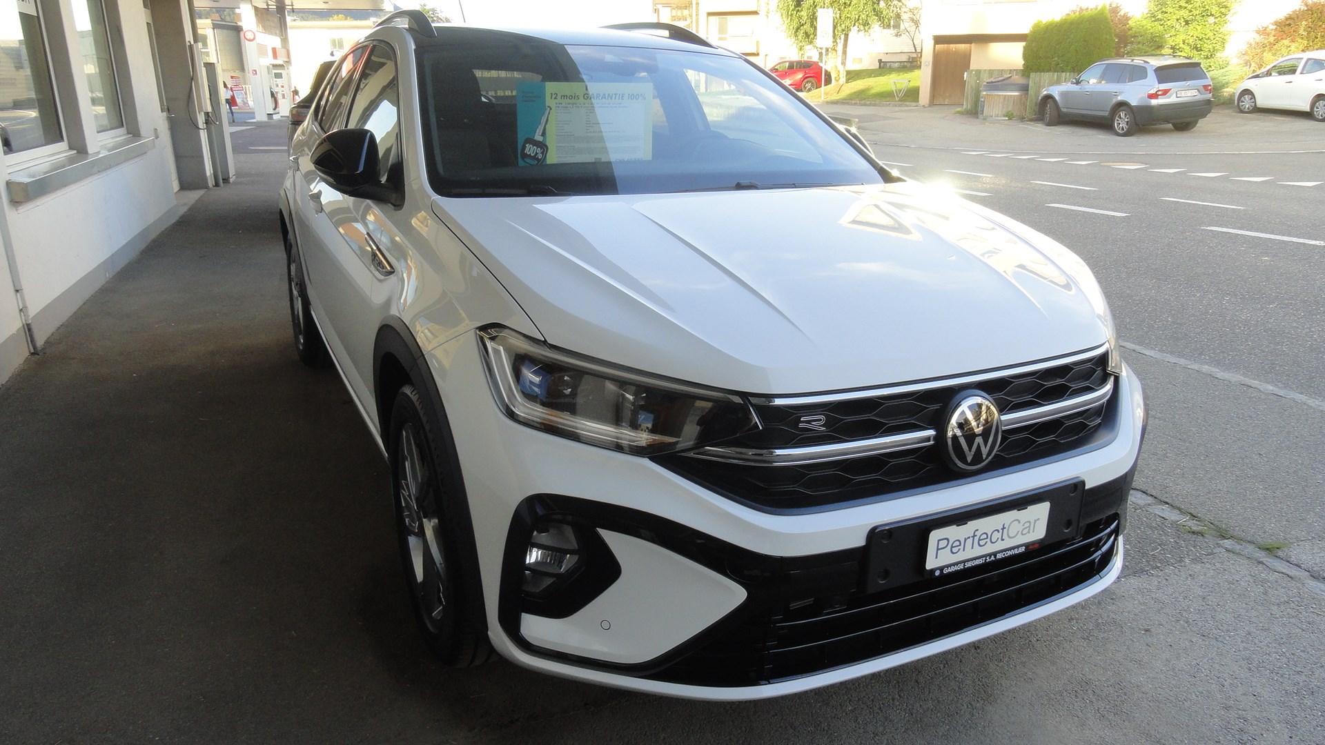 VW Taigo 1.0 TSI R-Line DSG-image-5