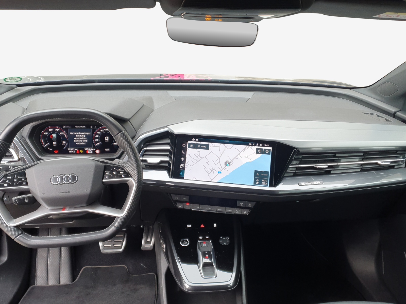 AUDI Q4 Sportback e-tron 50 quattro-image-8