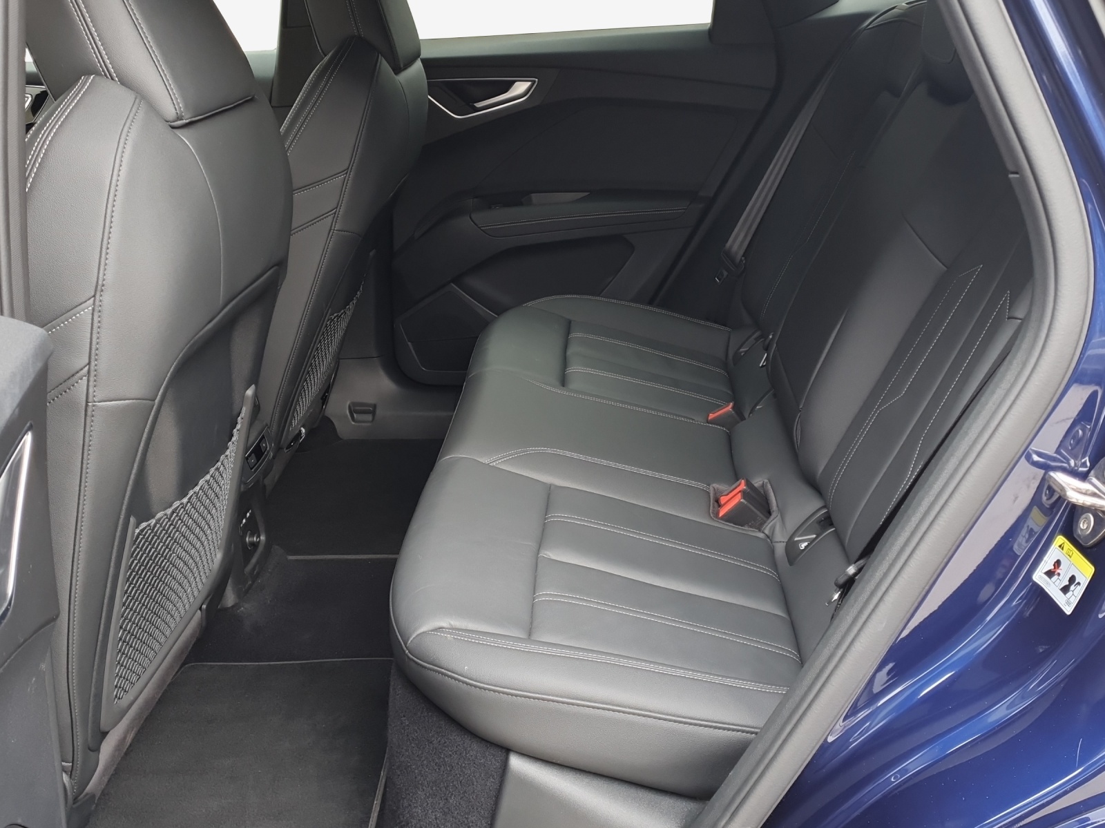 AUDI Q4 Sportback e-tron 50 quattro-image-11