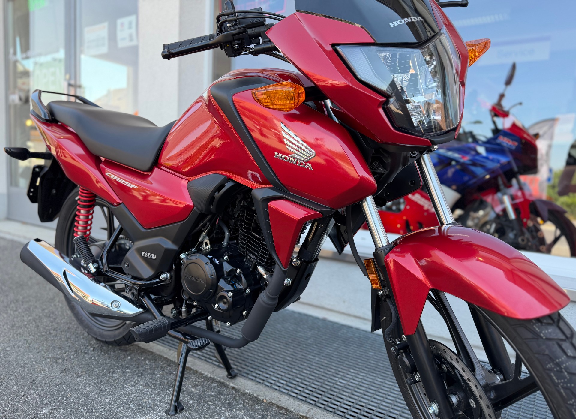 HONDA CBF 125 M-image-5