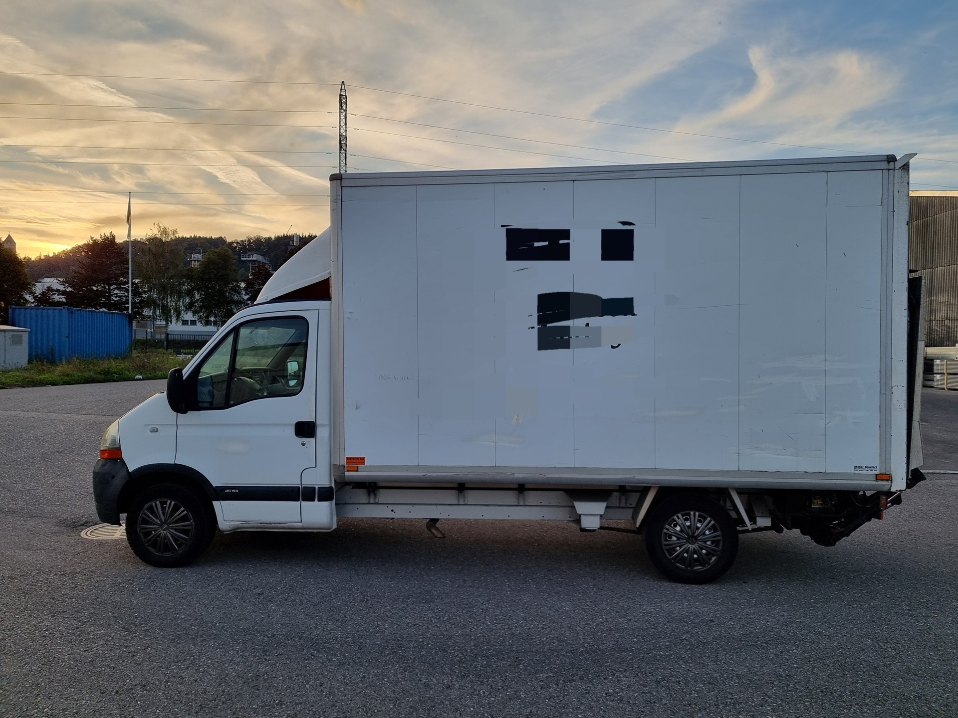 RENAULT Master T35 2.5dCi L3H1-image-7