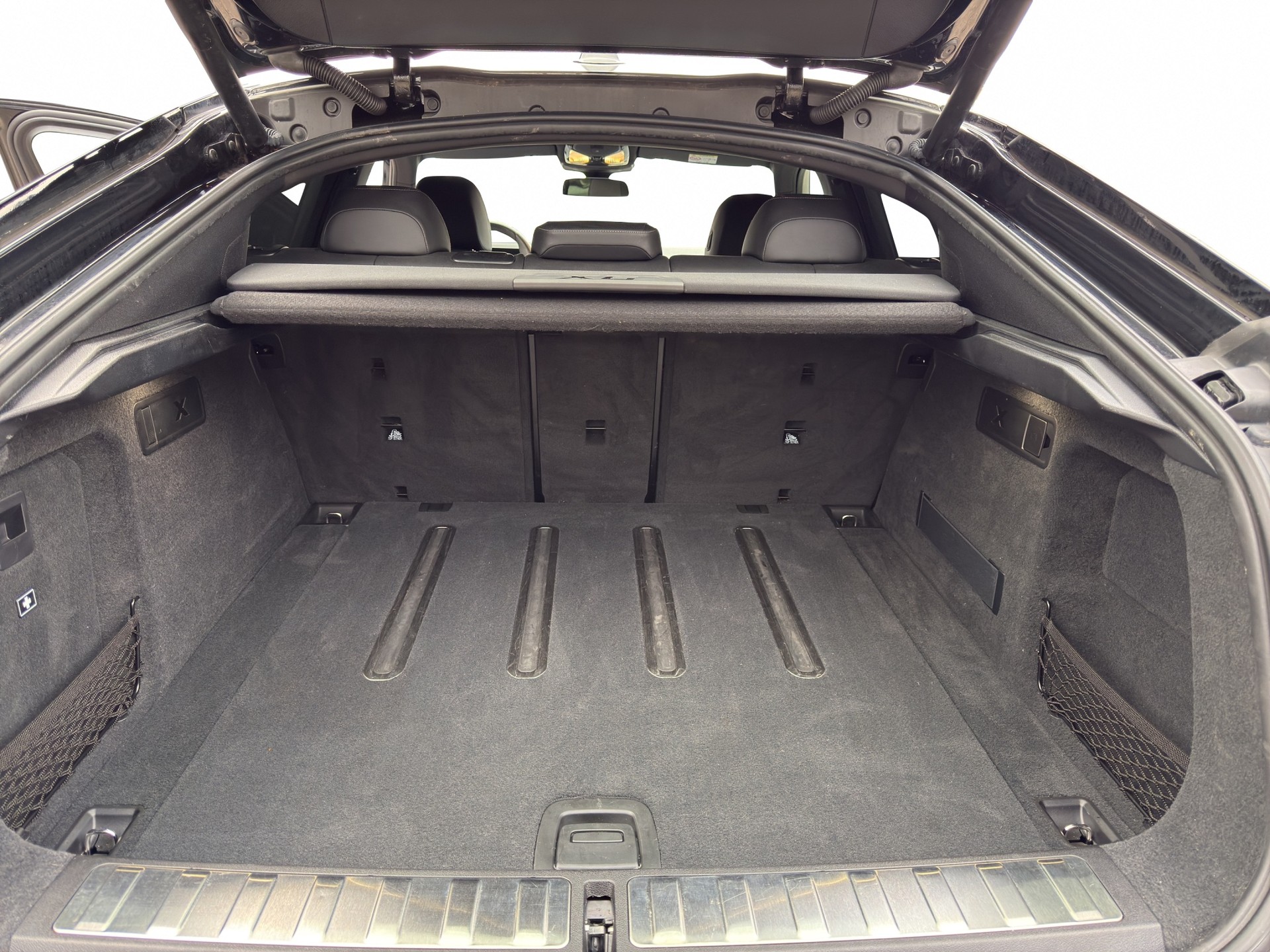 BMW X6 xDrive 48V 30d M Sport Pro Steptronic-image-16