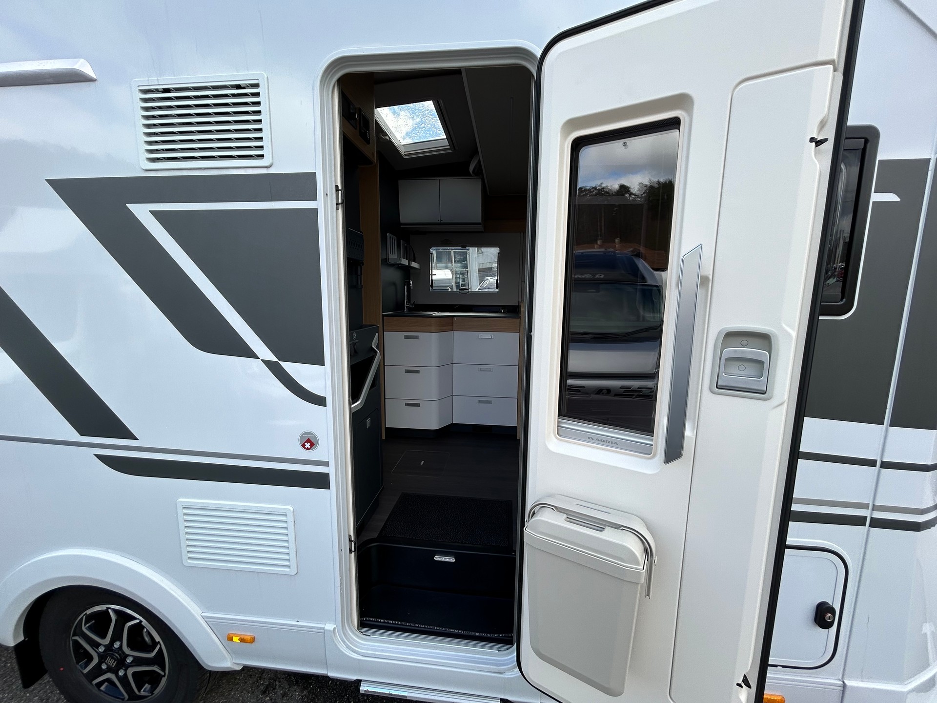 ADRIA Matrix Plus 670 DL-image-14