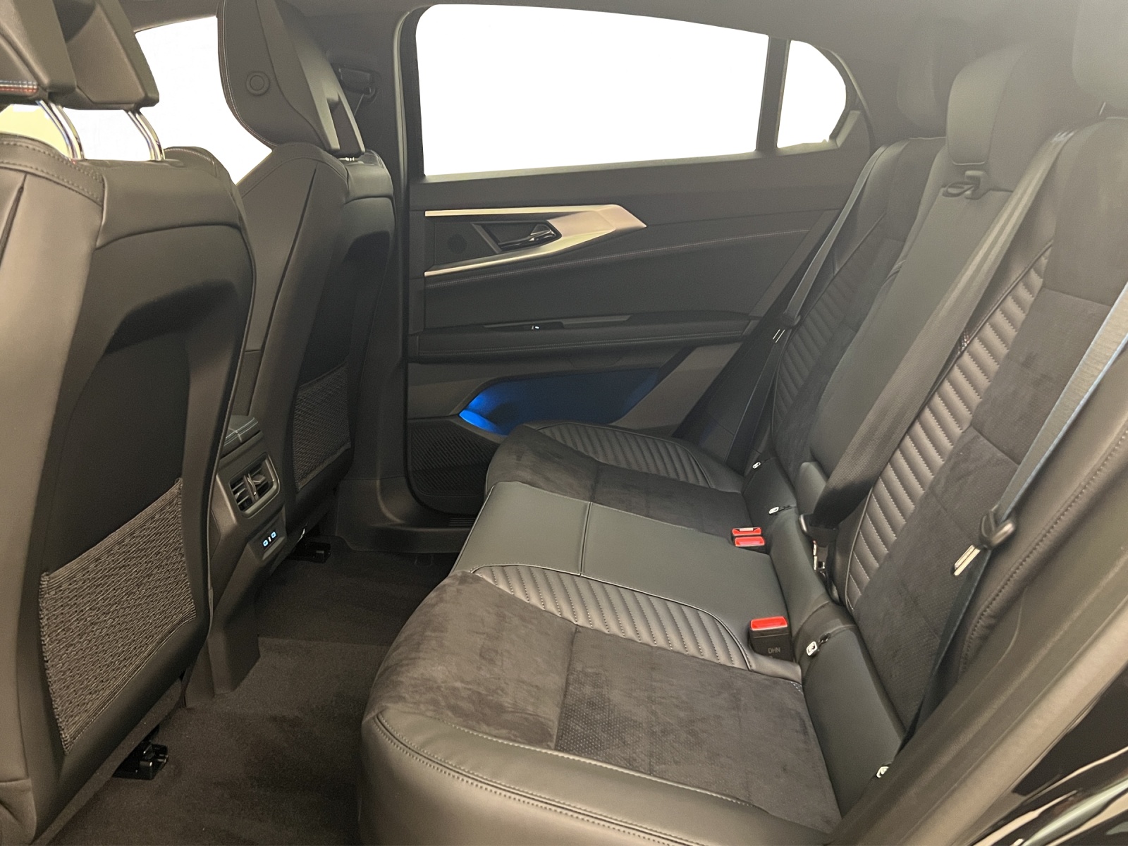 RENAULT Rafale full hybrid E-Tech 200 esprit Alpine-image-5