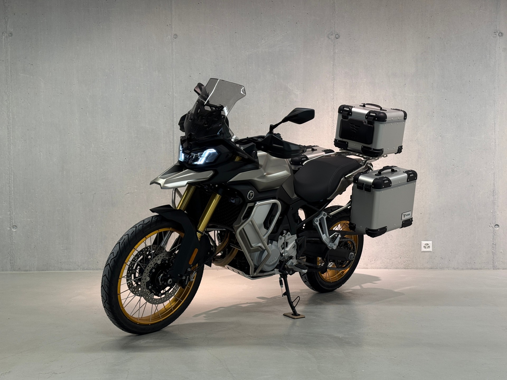 VOGE DS 900 X auch als 35kw-showroom-element-2