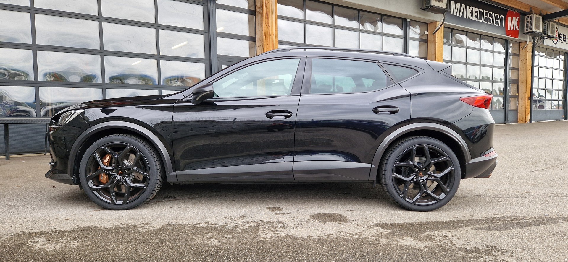 CUPRA Formentor 2.5TSI VZ5 4Drive DSG-image-3