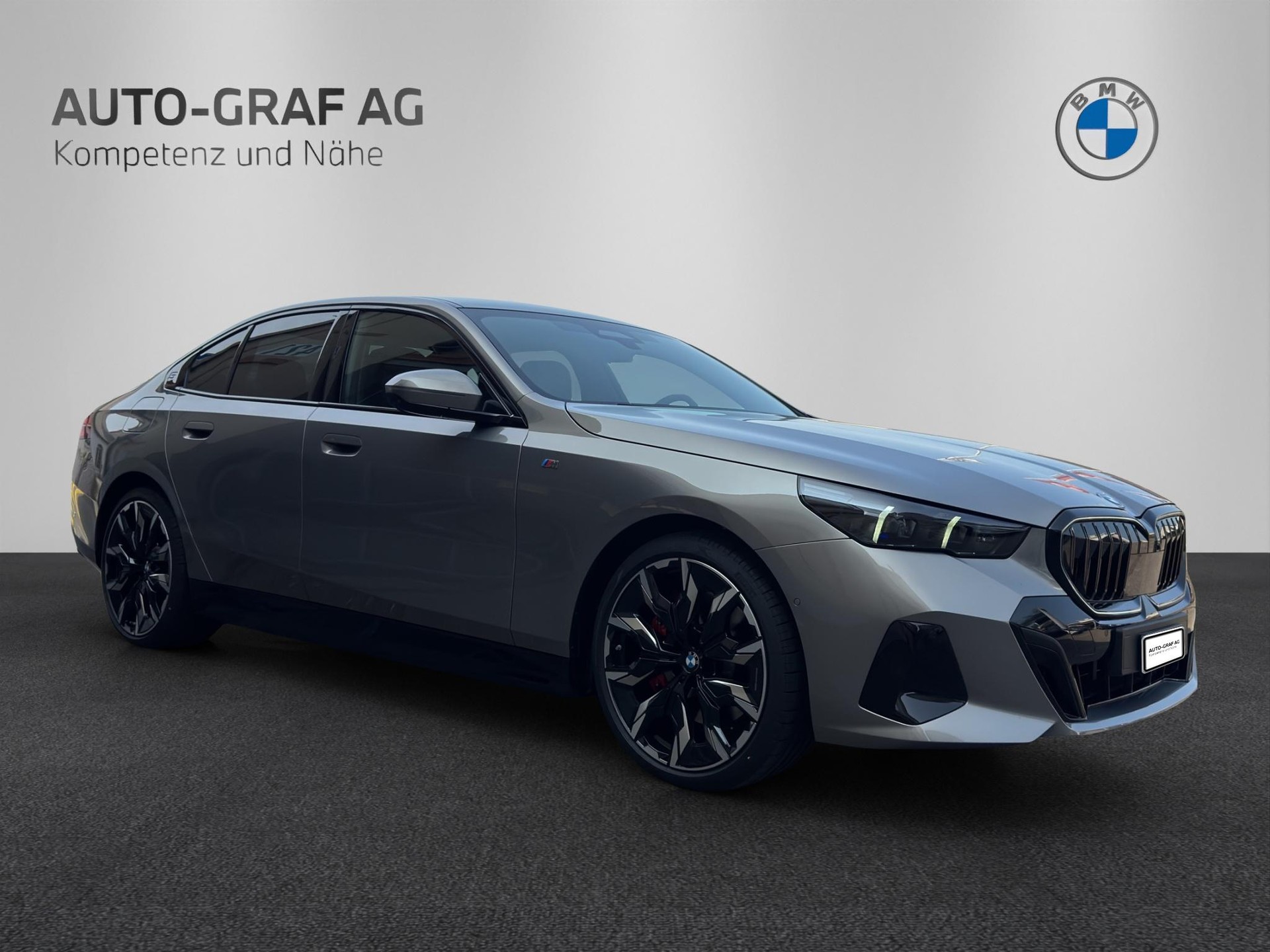 BMW 550e xDrive M Sport Pro-image-6