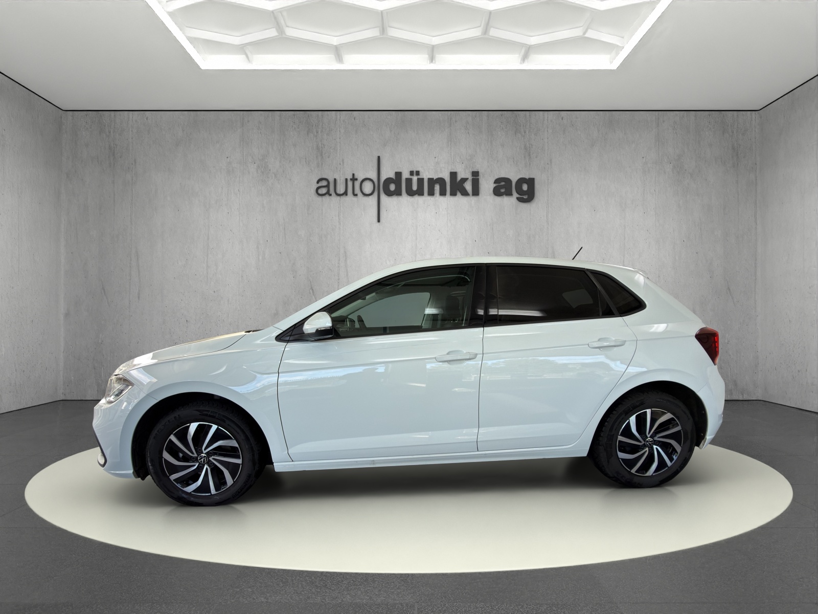 VW Polo 1.0 TSI Life DSG-image-1