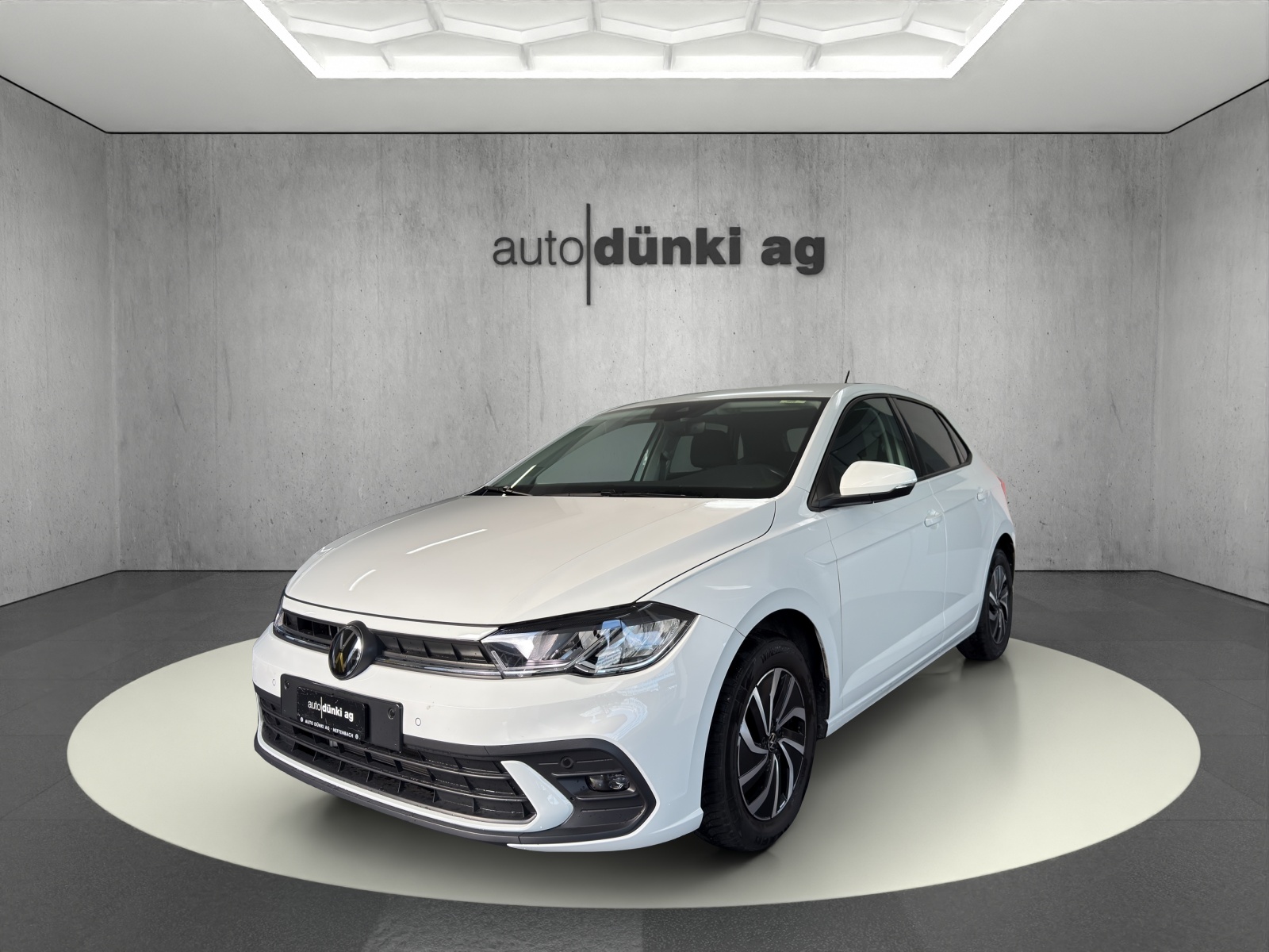 VW Polo 1.0 TSI Life (Kleinwagen) VW VW Polo 1.0 TSI Life (Kleinwagen)