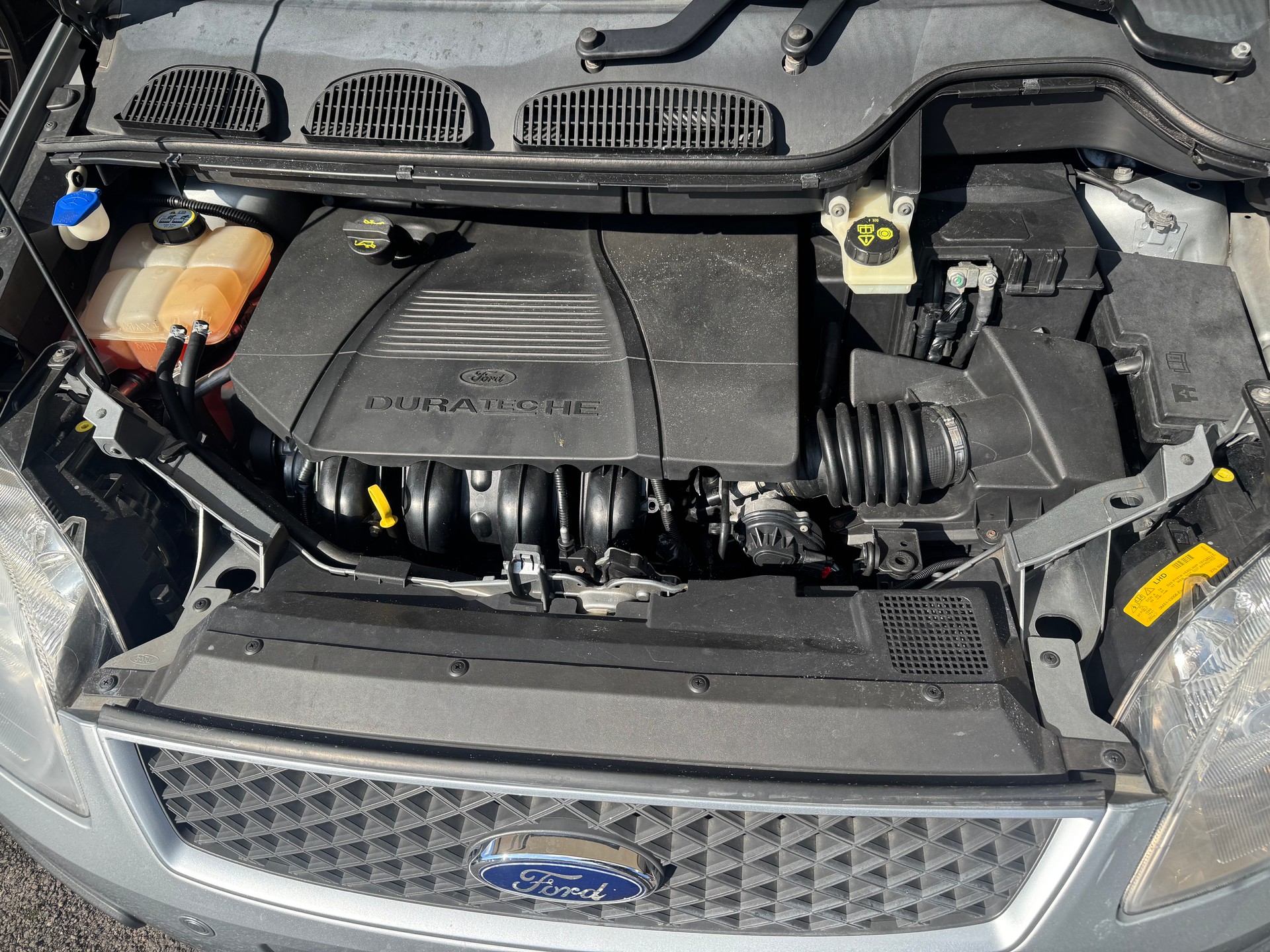 FORD Focus C-Max 2.0 Ghia-image-7