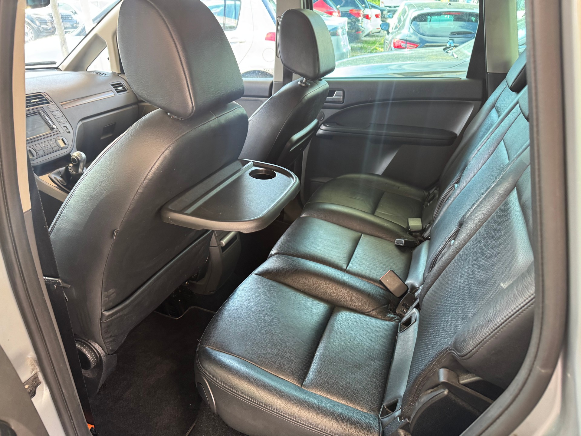 FORD Focus C-Max 2.0 Ghia-showroom-element-2