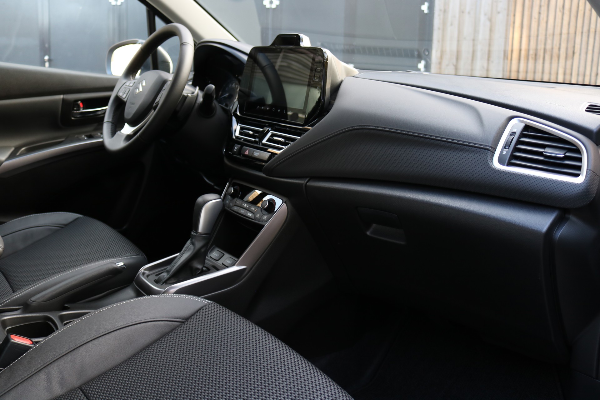 SUZUKI S-Cross 1.4T 16V Compact Top 4WD Automatic-image-7