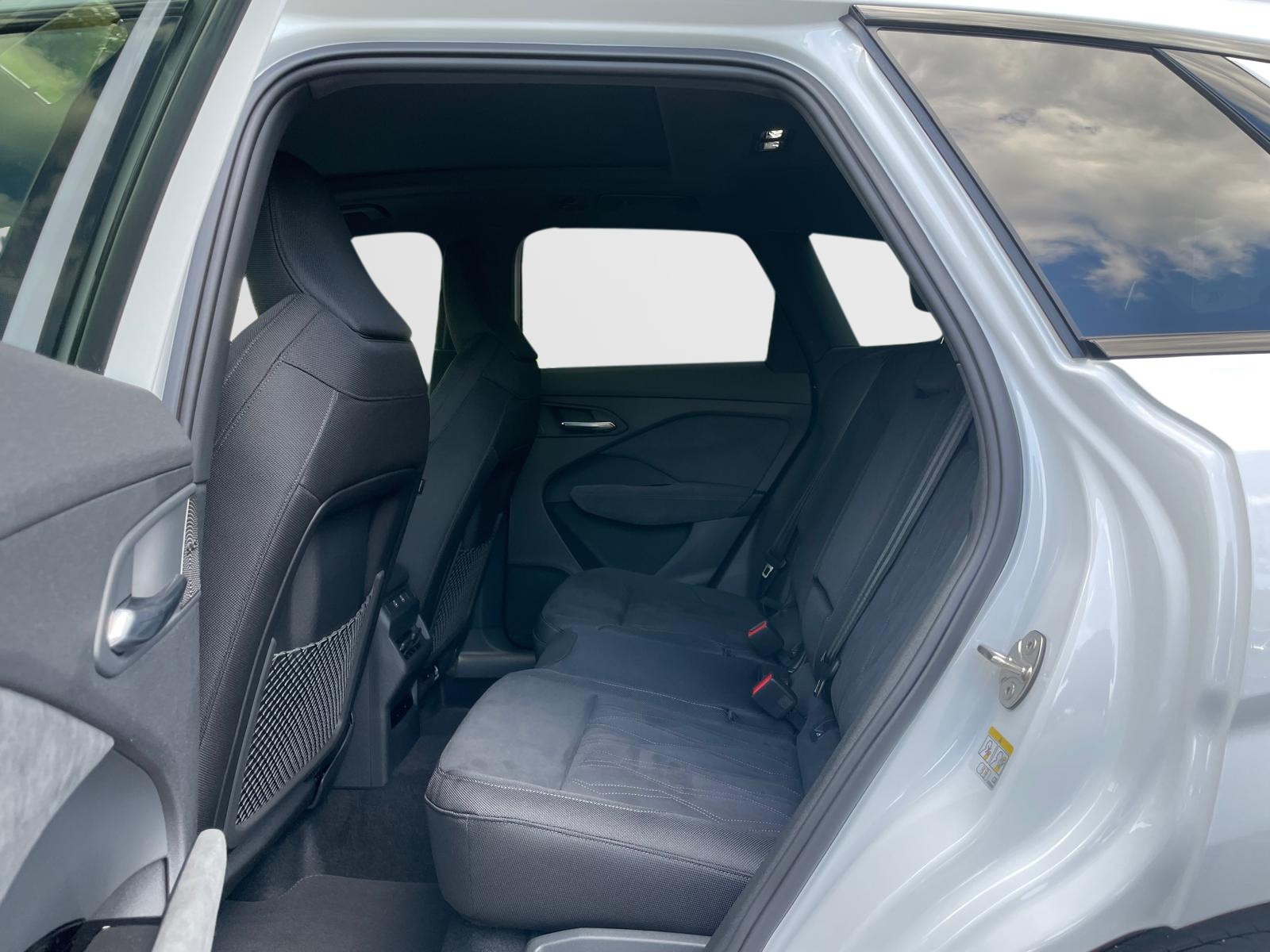 AUDI Q3 SUV TFSI quattro 195 kW S tronic-image-6