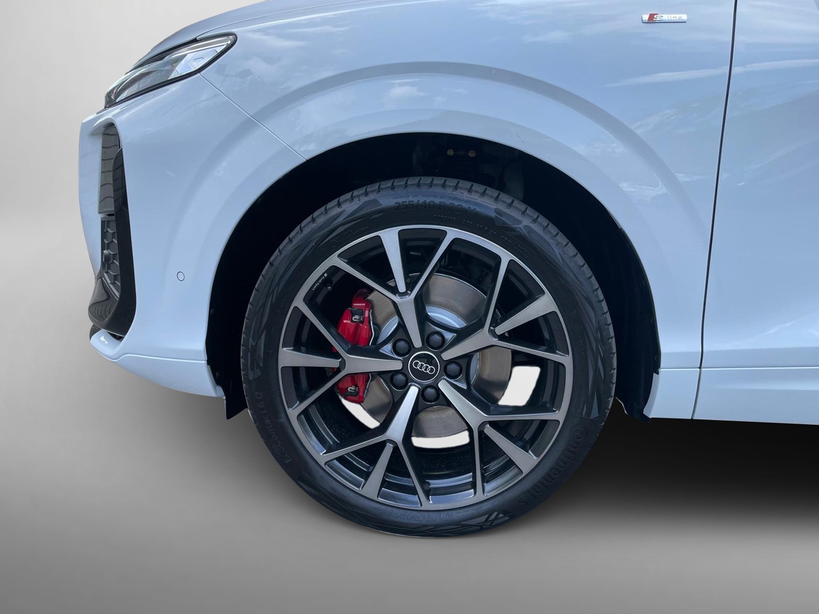 AUDI Q3 SUV TFSI quattro 195 kW S tronic-image-3