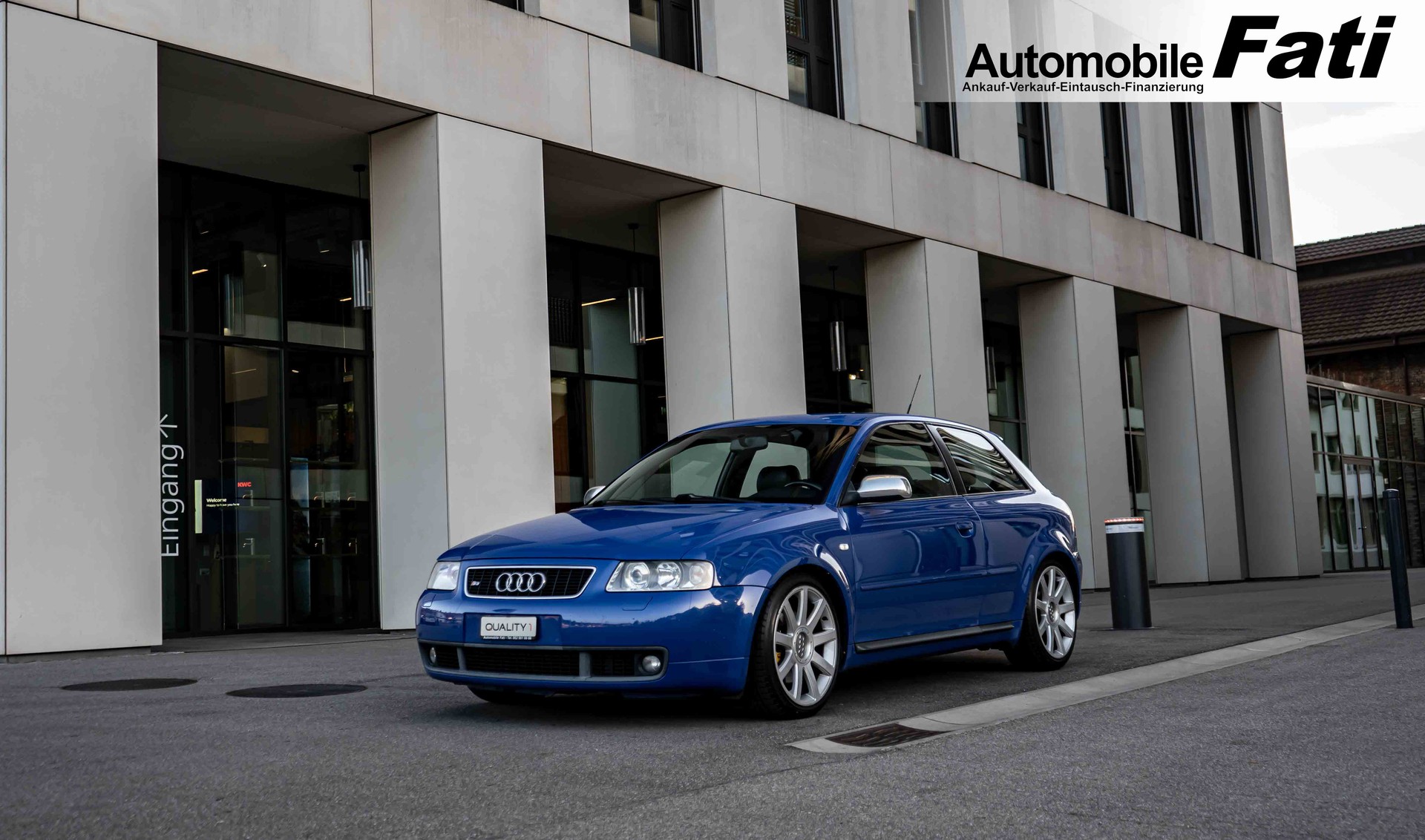 AUDI S3 quattro (RS-Blau)-image-0