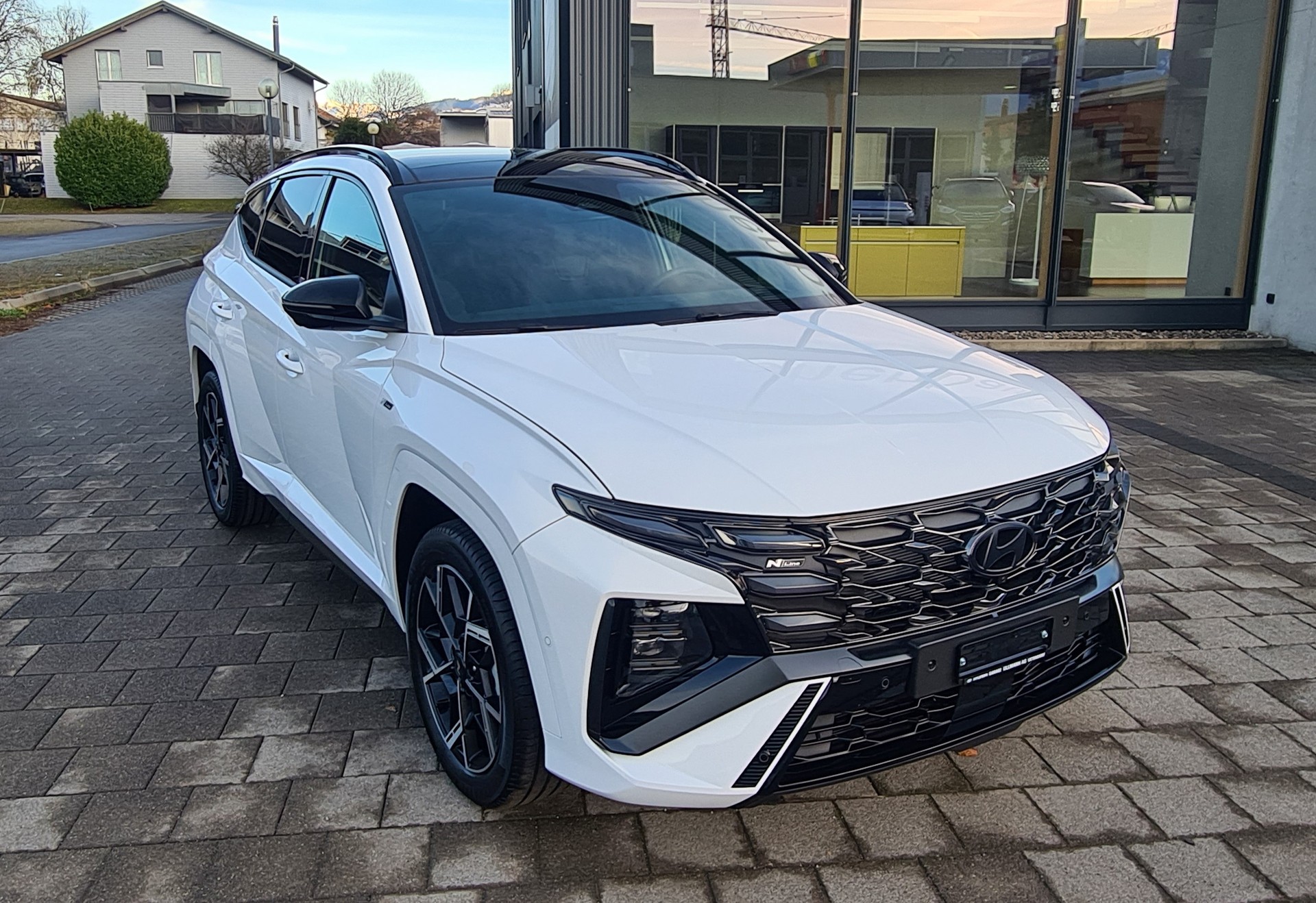 HYUNDAI Tucson 1.6 TGDI HEV N Line LUX pack 4WD-showroom-element-1