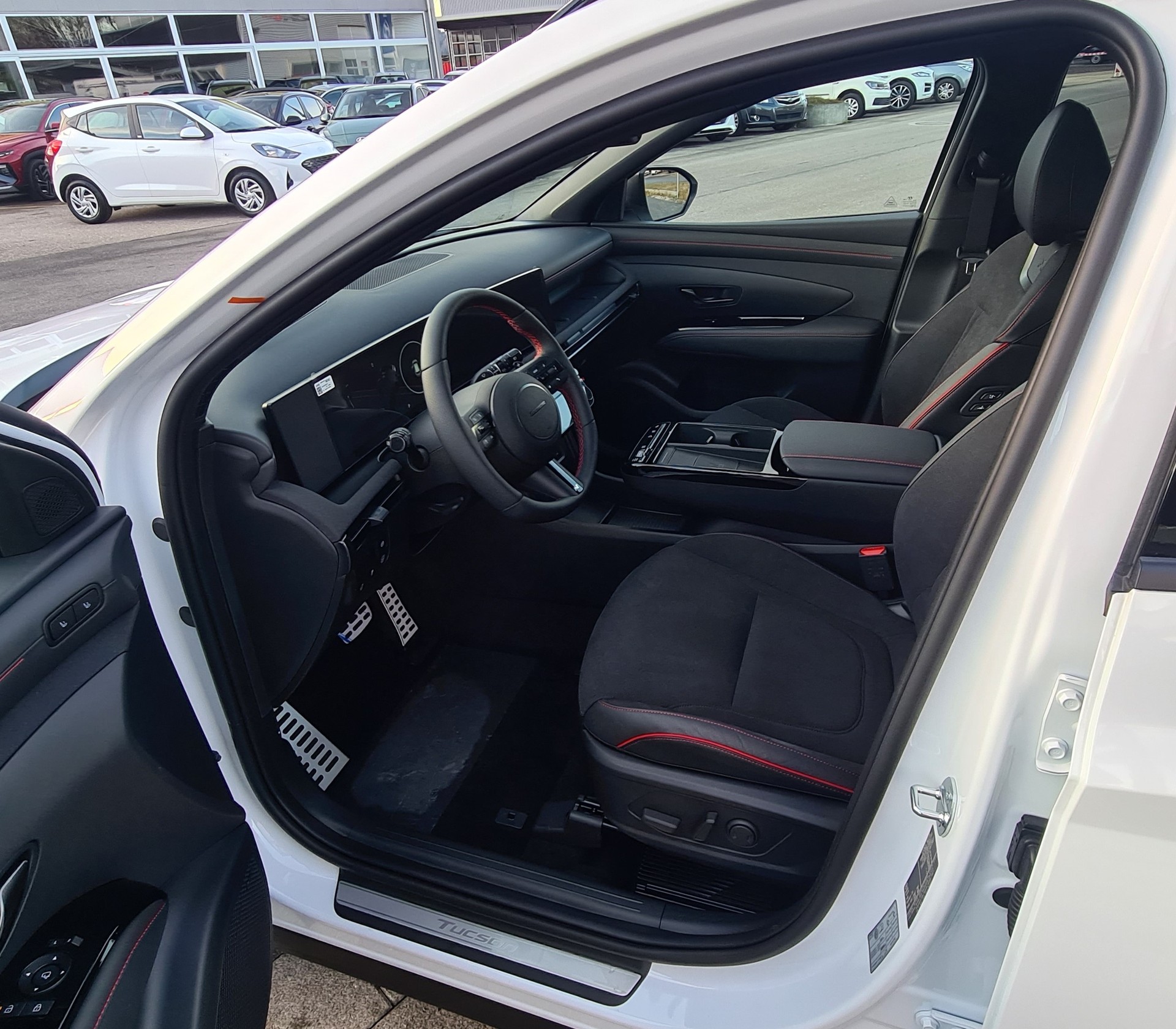 HYUNDAI Tucson 1.6 TGDI HEV N Line LUX pack 4WD-image-9