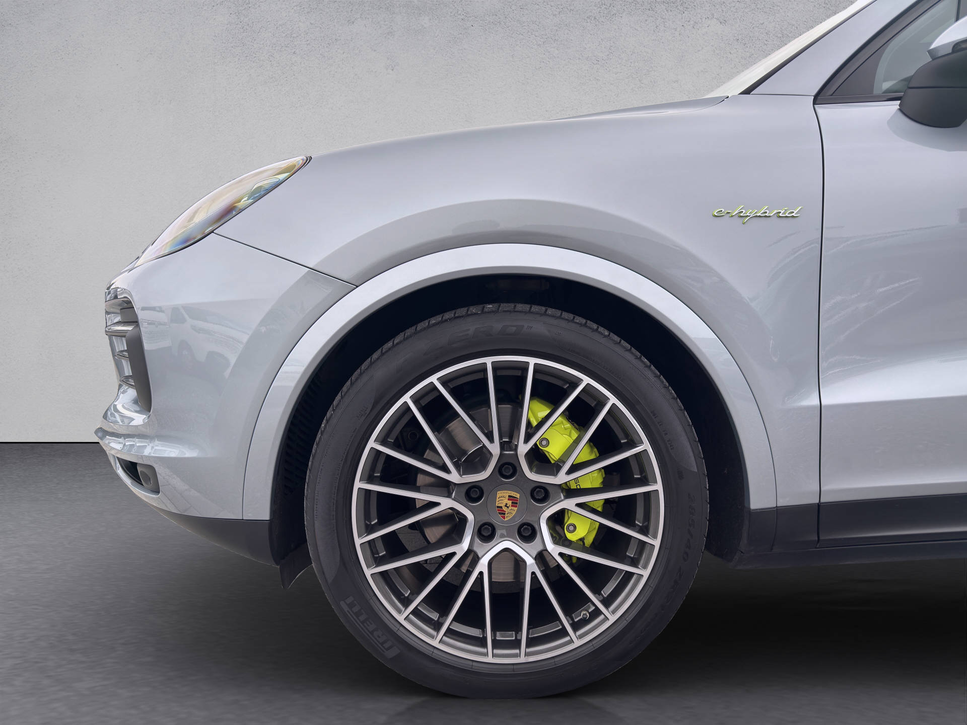PORSCHE Cayenne E-Hybrid-image-14