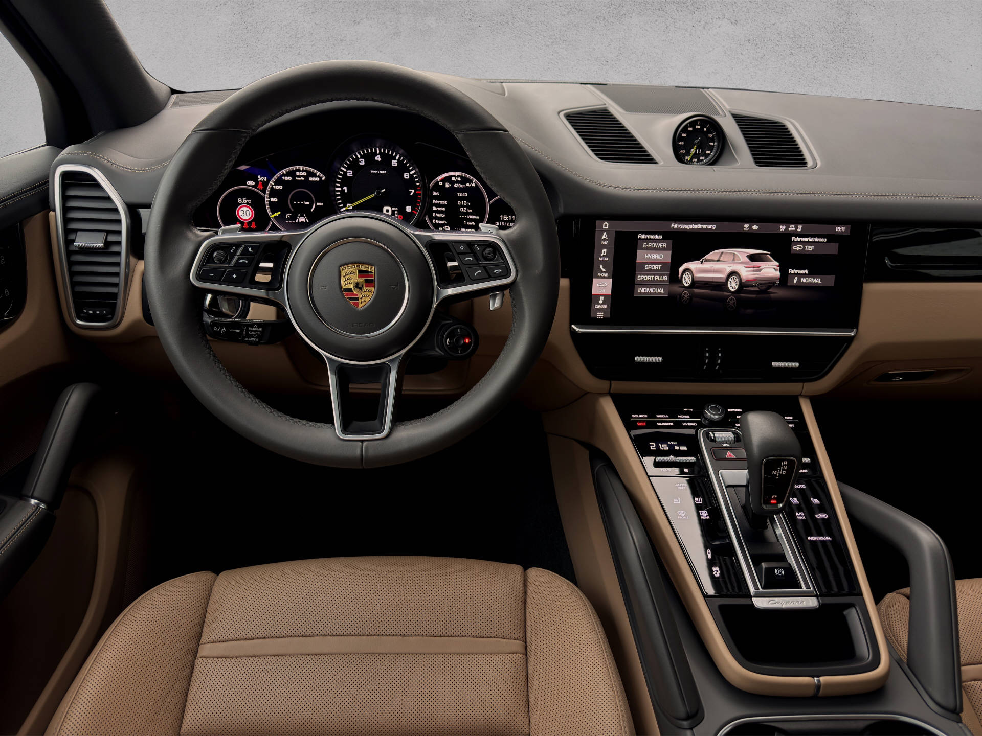 PORSCHE Cayenne E-Hybrid-image-6