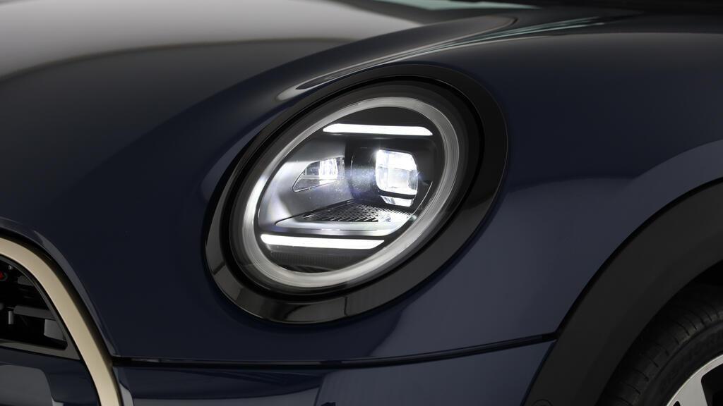 MINI Cooper S Cabrio-image-15