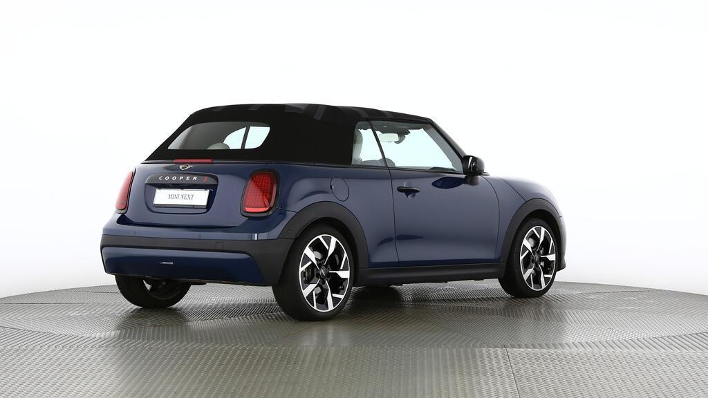 MINI Cooper S Cabrio-image-4